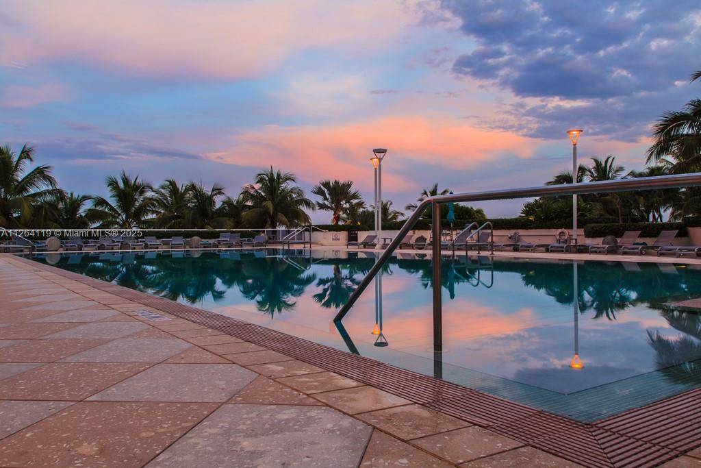 100 Lincoln RdMiami Beach - Condo/Co-Op/Seasonal,Condo condo unit 943 - picture