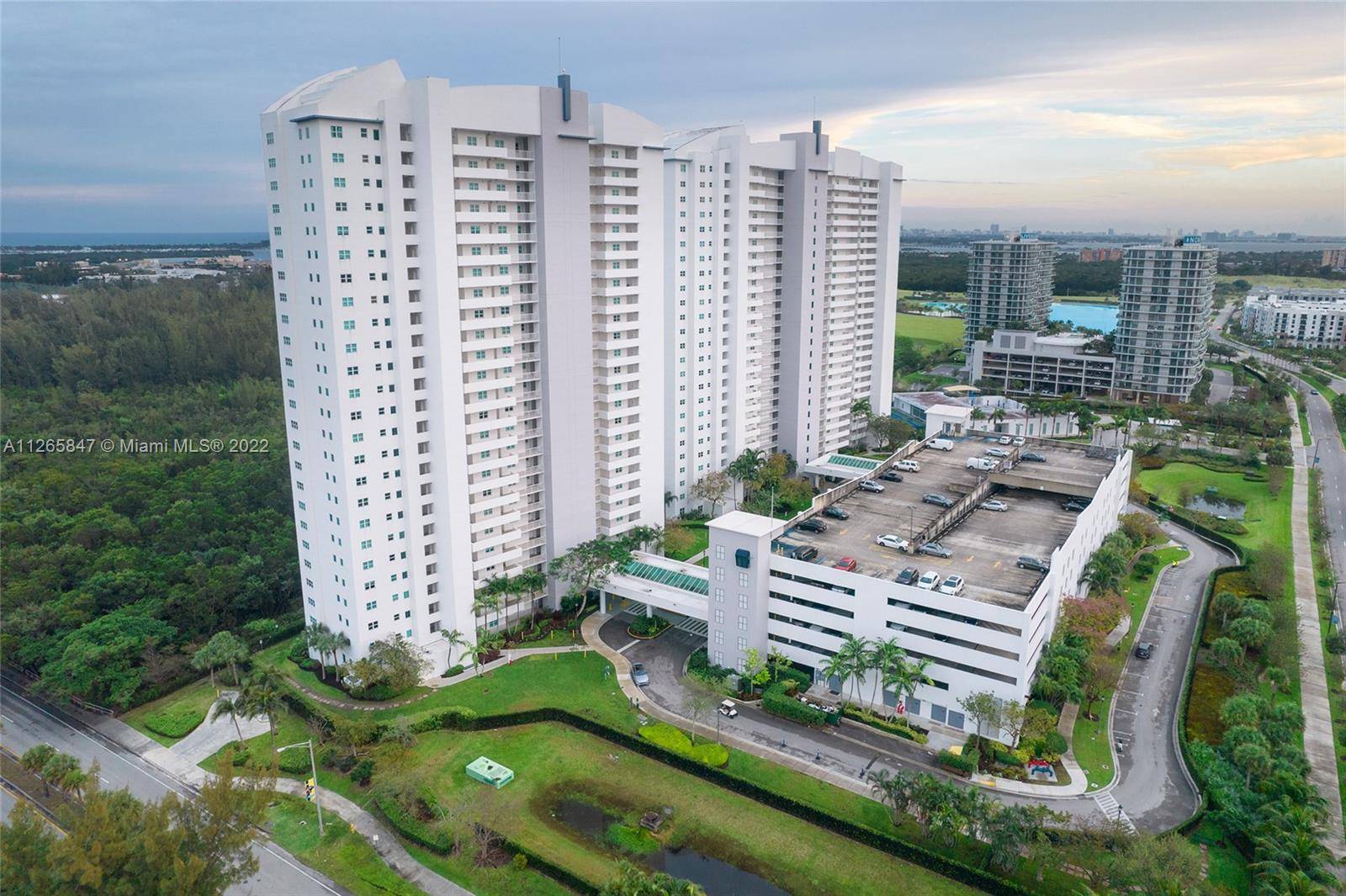 15051 Royal Oaks LnNorth Miami - THE OAKS I CONDO condo unit 1203 - picture