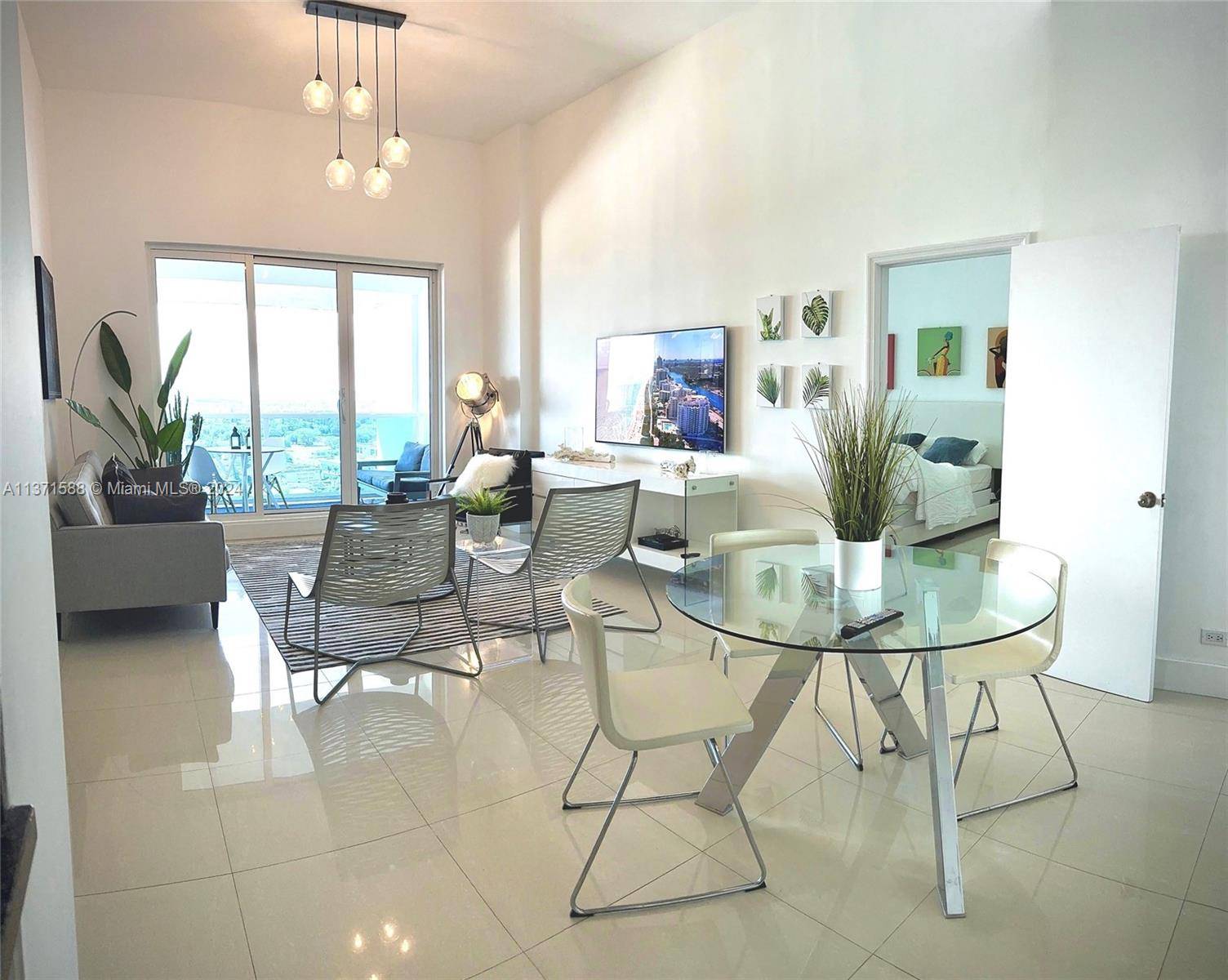 2301 Collins AveMiami Beach - RONEY PALACE CONDO condo unit 1626 - picture