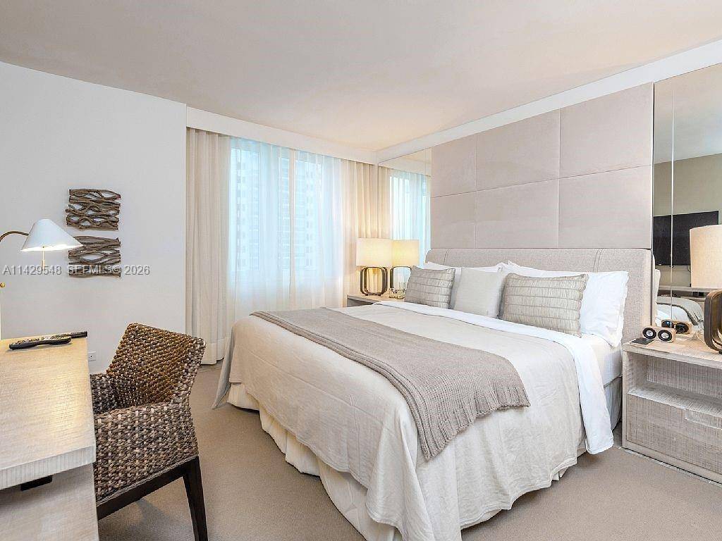 102 24th StMiami Beach - 2399 COLLINS AVENUE condo unit 1006 - picture