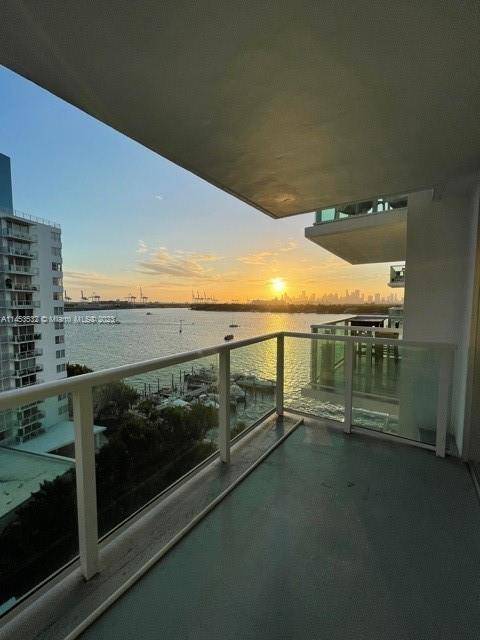 1000 West AveMiami Beach - Condo 5+ Stories,Condo condo unit 927 - picture