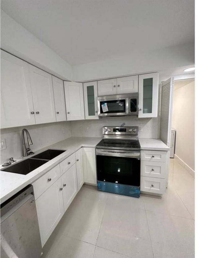 6200 NW 2ndBoca Raton - Boca teeca condo unit 118 - picture