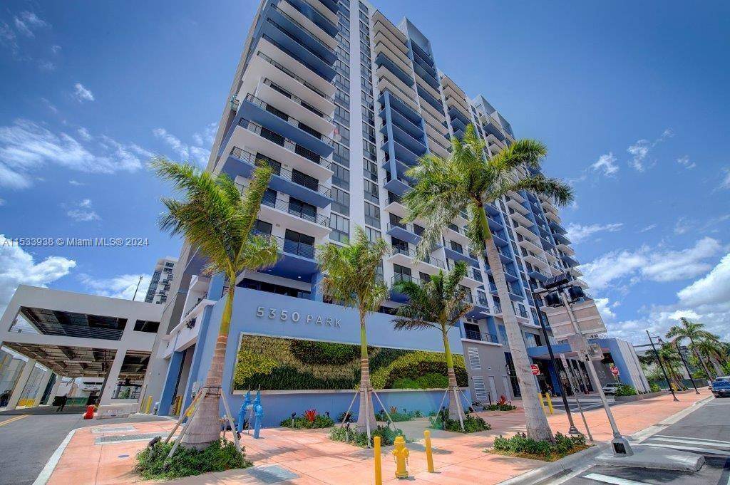 5350 NW 84th AveDoral - 5350 PARK CONDO condo unit 1604 - picture