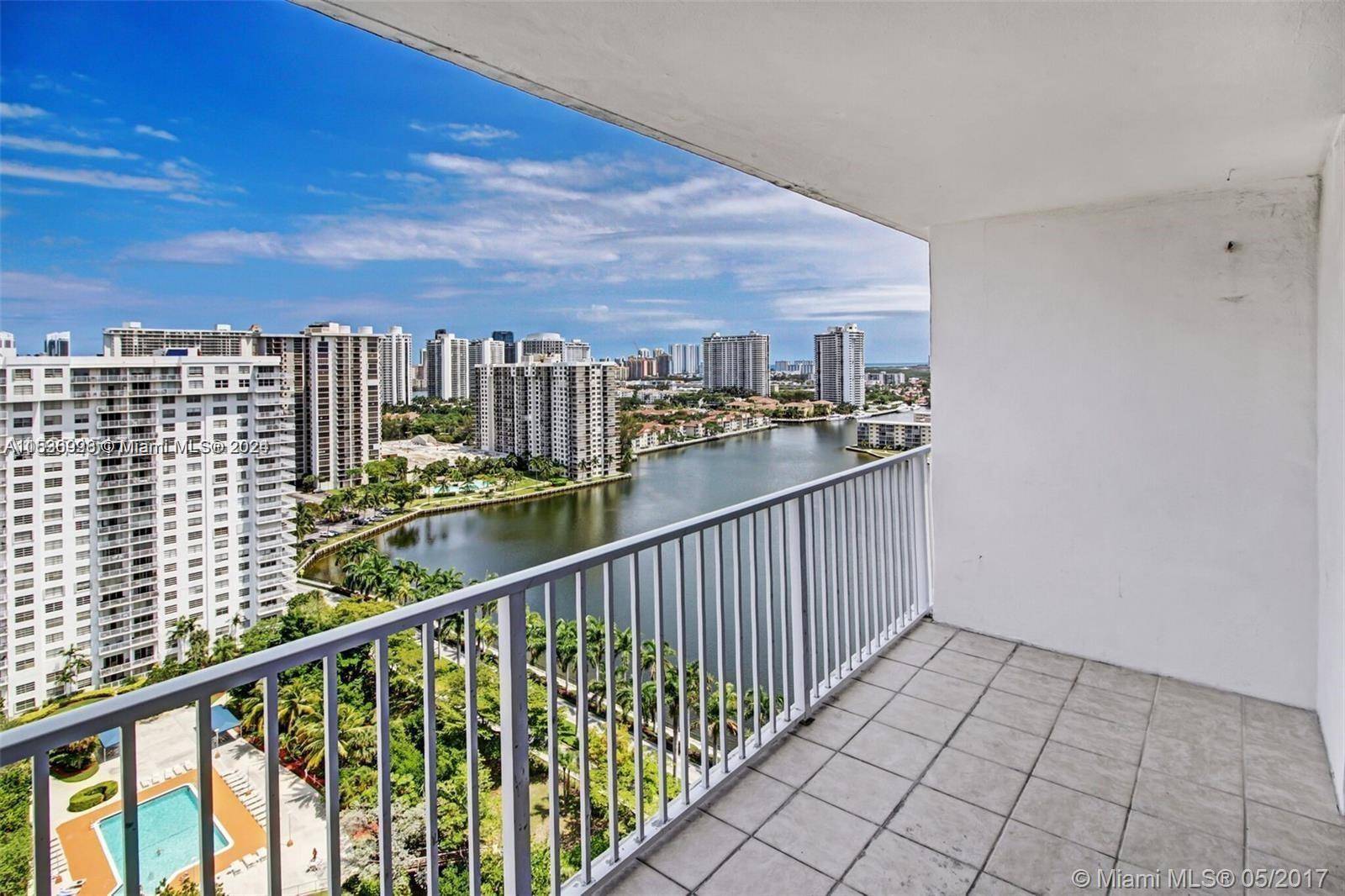 2801 NE 183rd StAventura - ADMIRALS PORT CONDO WEST condo unit 2208W - picture