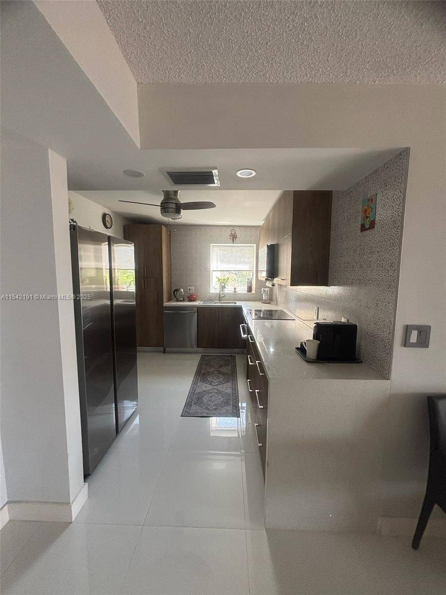 1865 S Ocean DrHallandale Beach - Condo 5+ Stories,Condo condo unit 4F - picture