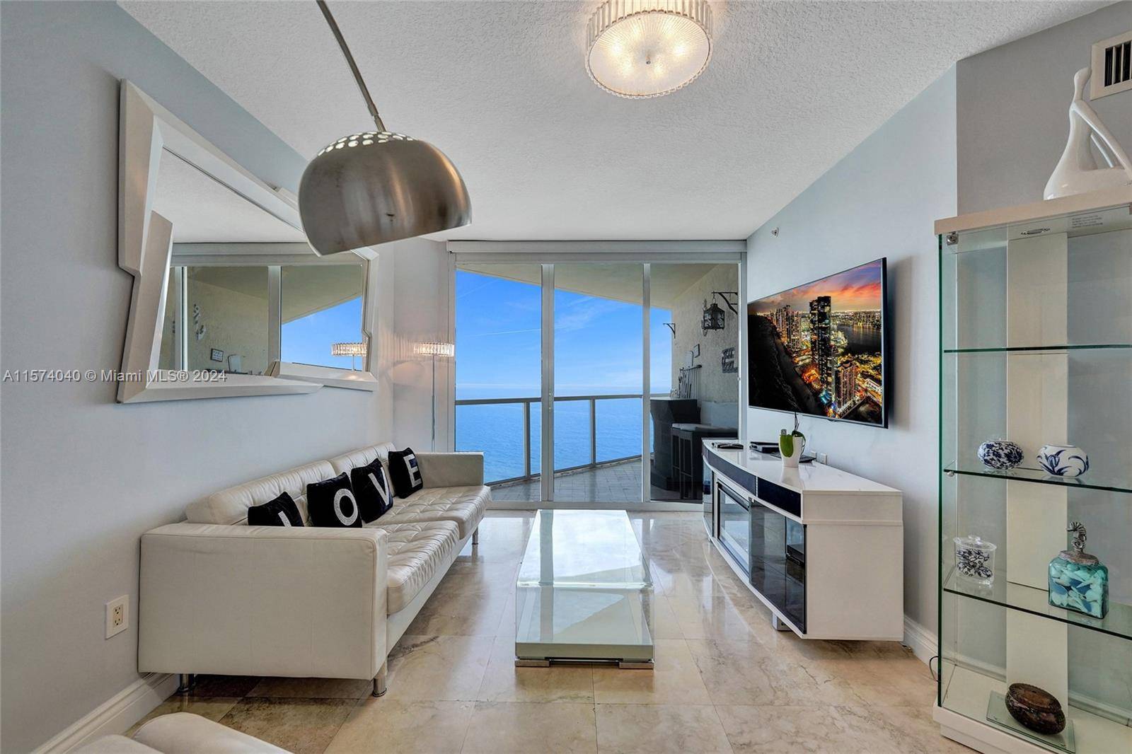16699 Collins AveSunny Isles Beach - LA PERLA CONDO condo unit 4106 - picture