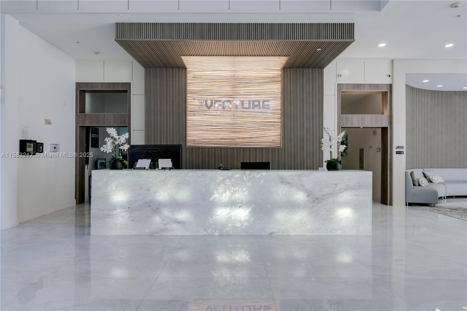 18800 NE 29th AveAventura - Condo 1-4 Stories,Condo condo unit 520 - picture