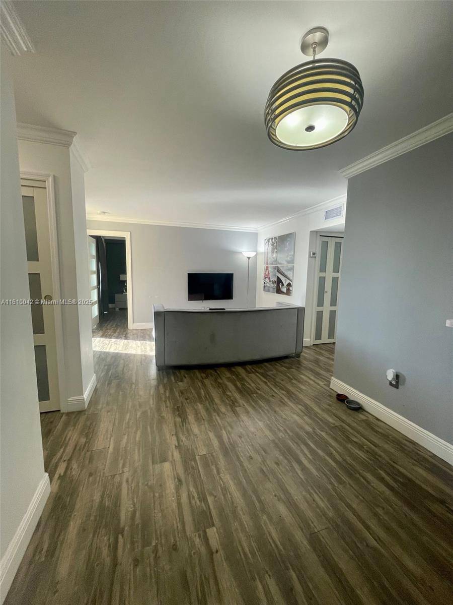 11800 SW 18th StMiami - Condo 5+ Stories,Condo condo unit 131-4 - picture