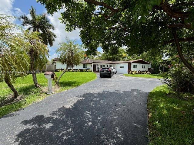 6440 Miller DrSouth Miami - picture