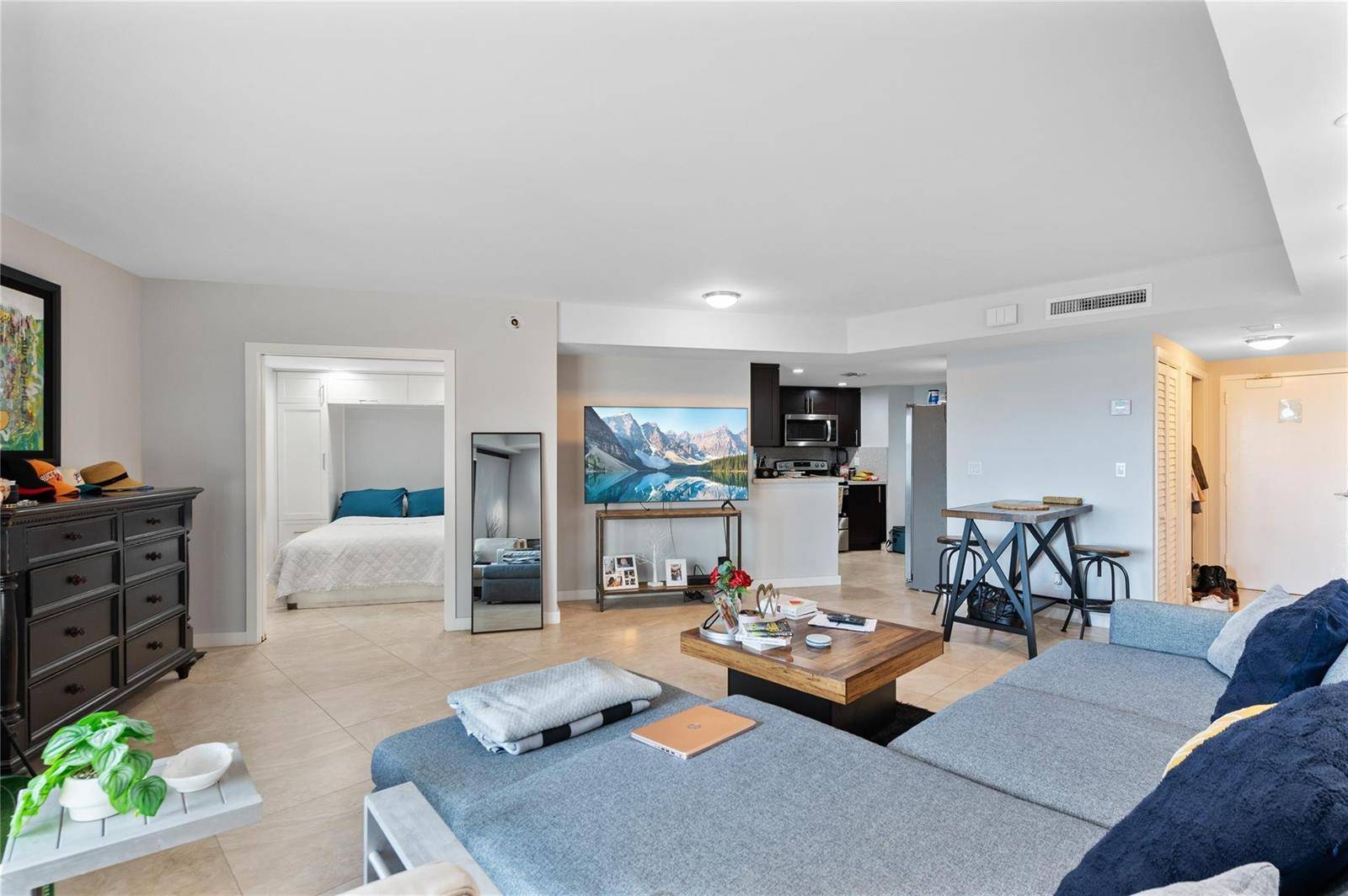 3800 Galt OceanFort Lauderdale - Condo condo unit 202 - picture