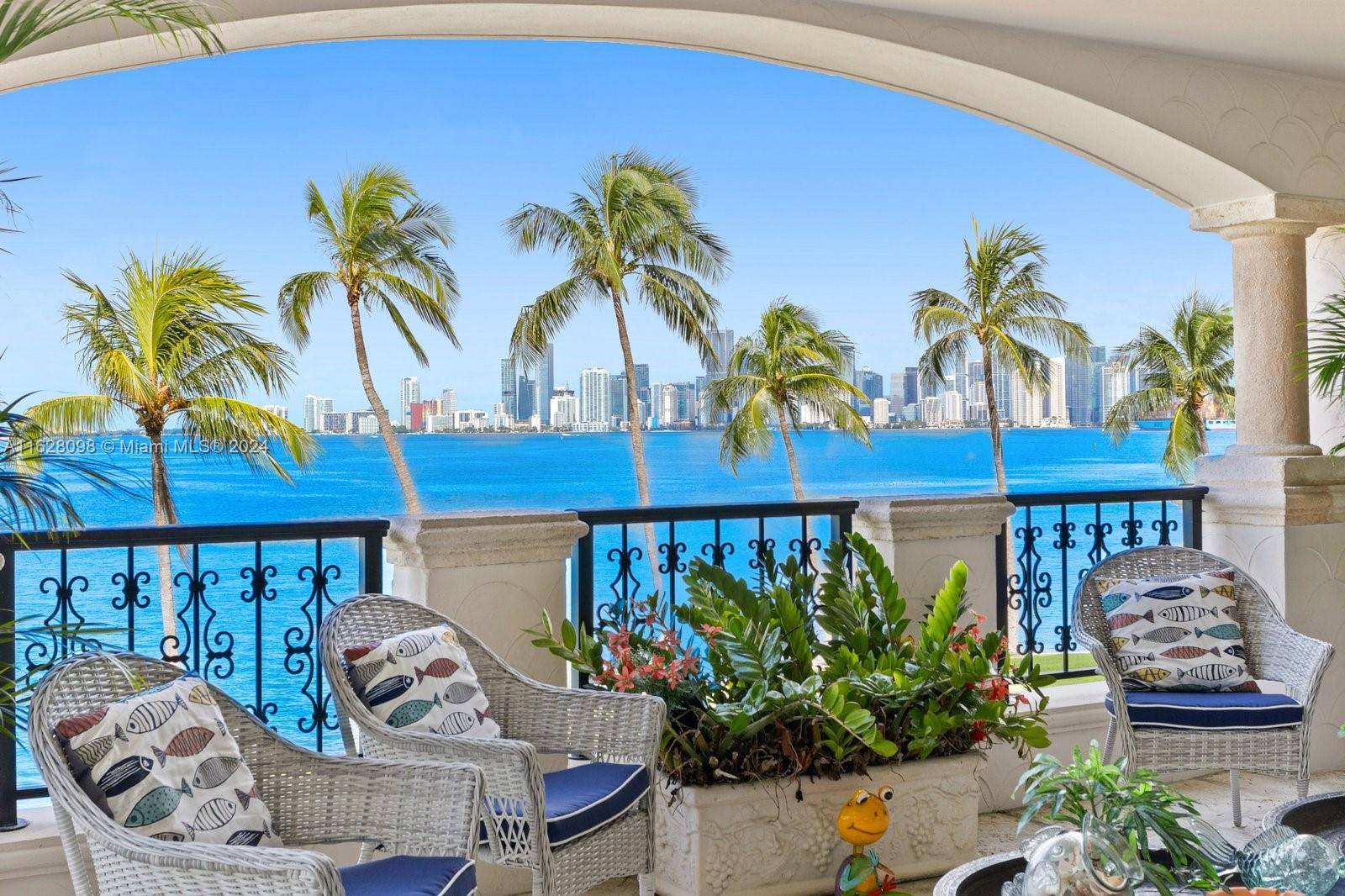 5221 Fisher Island DrMiami Beach - Condo/Co-Op/Seasonal,Apartment condo unit 5221 - picture