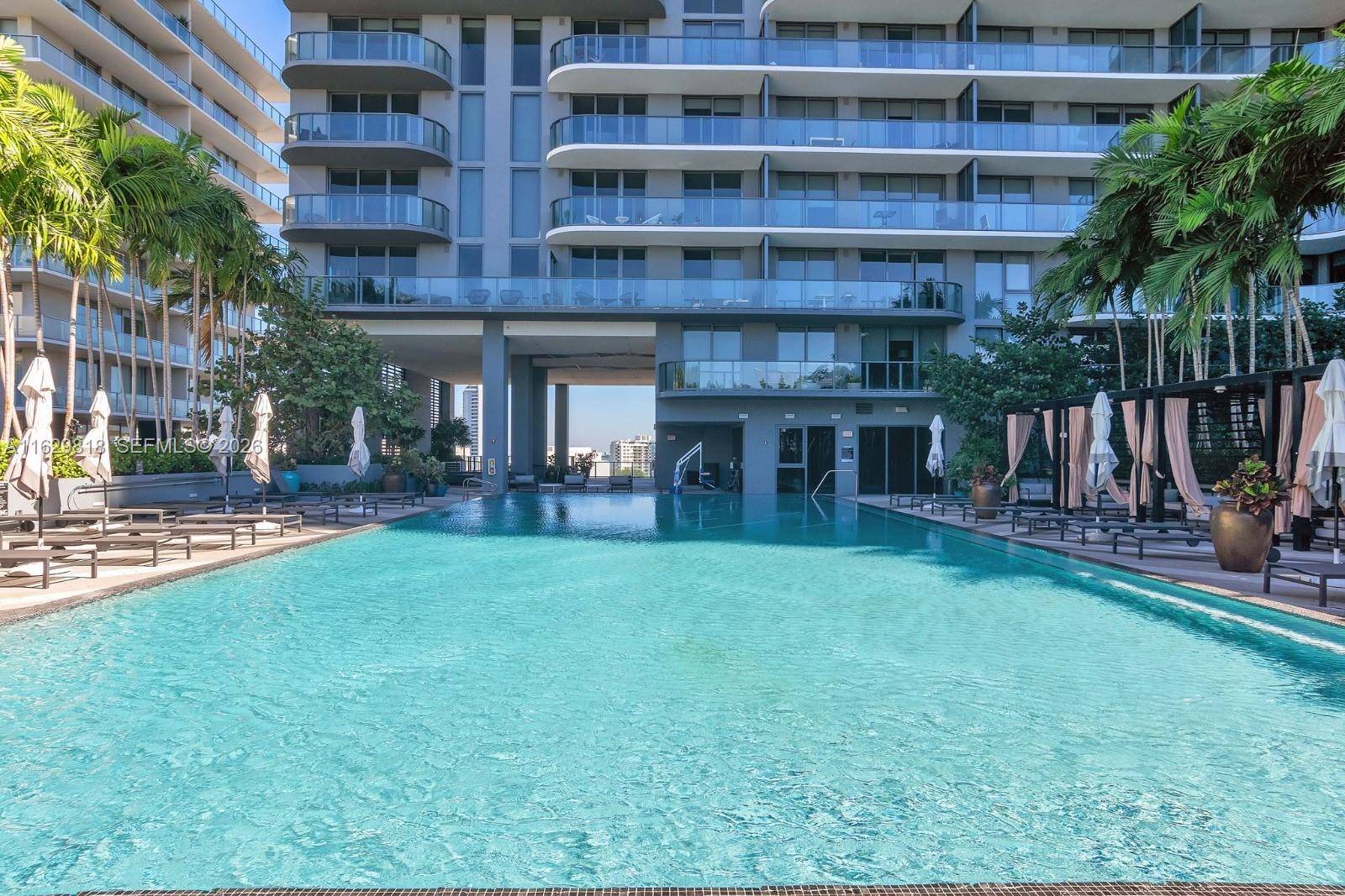 121 NE 34th StMiami - Condo/Co-Op/Annual,Condo condo unit 905 - picture