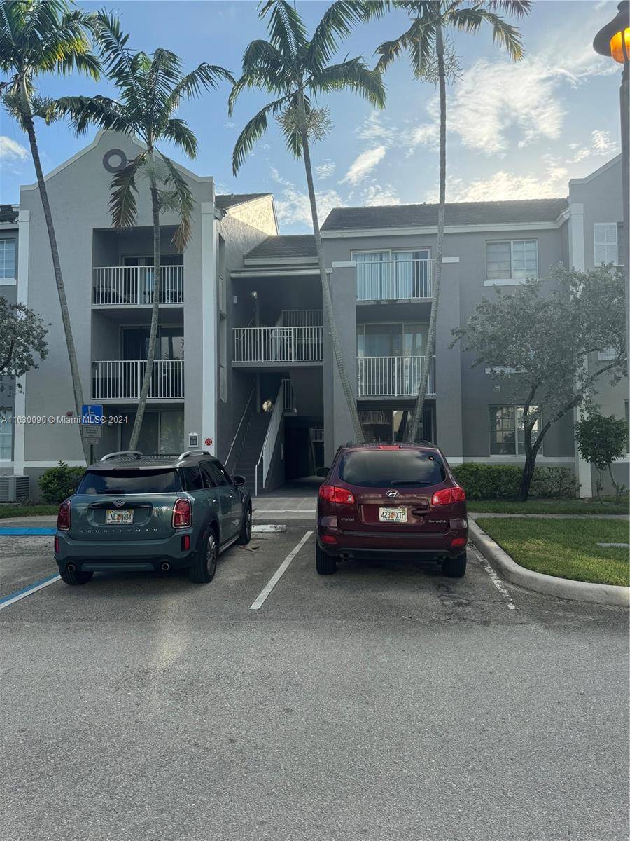 720 SW 111th AvePembroke Pines - Condo 1-4 Stories,Condo condo unit 307 - picture