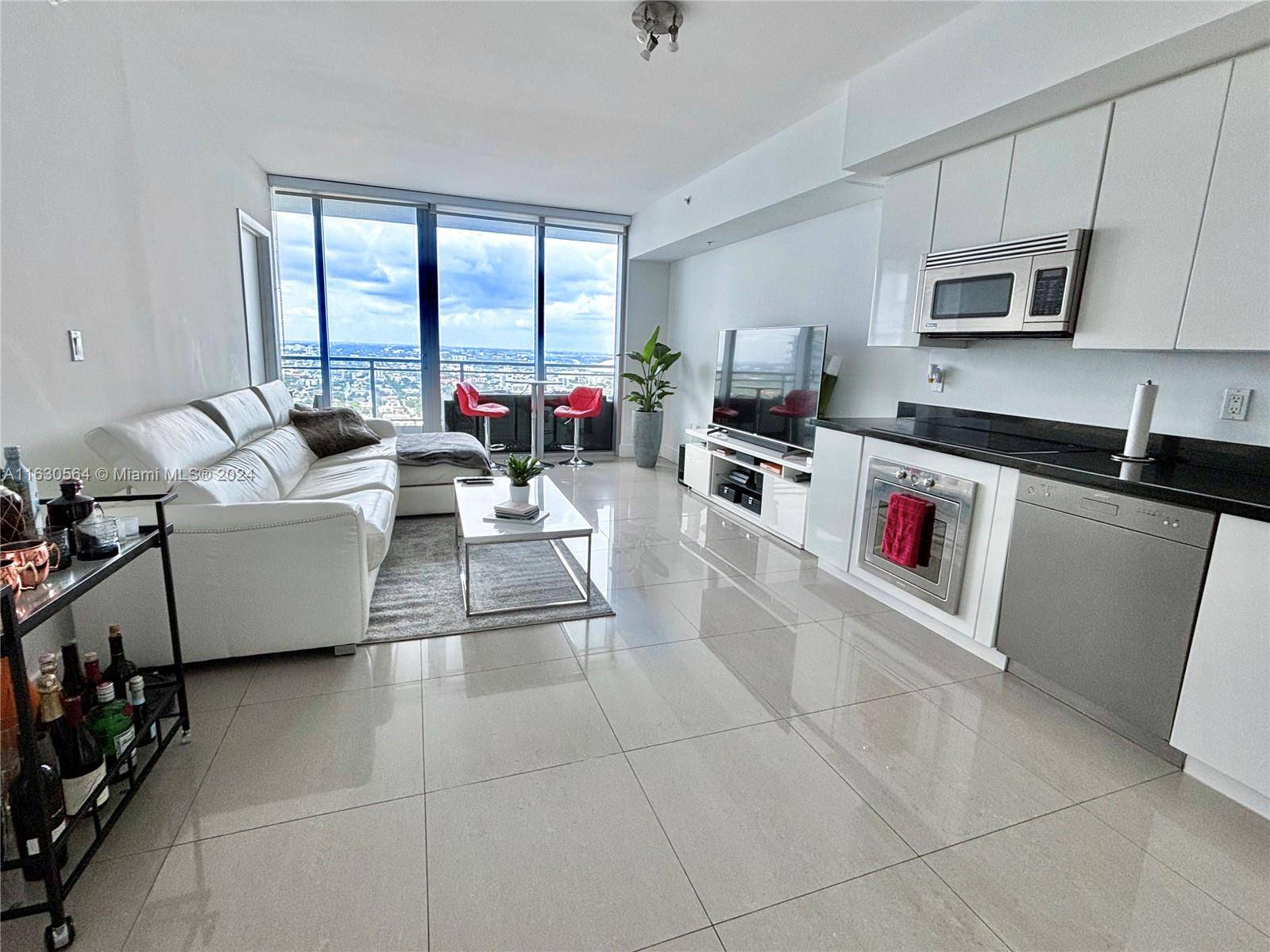92 SW 3 STMiami - Condo 5+ Stories,Condo condo unit 4407 - picture
