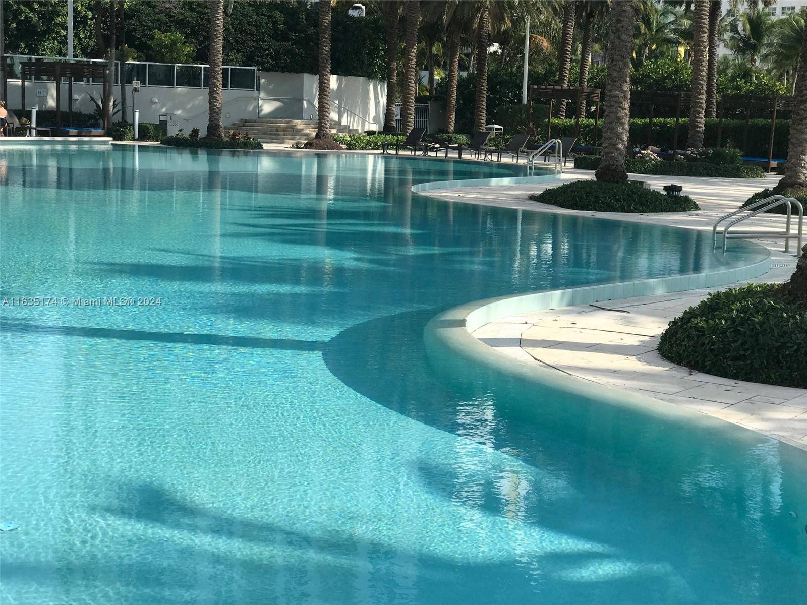1500 Bay RdMiami Beach - FLAMINGO SOUTH BEACH I CO condo unit 522S - picture