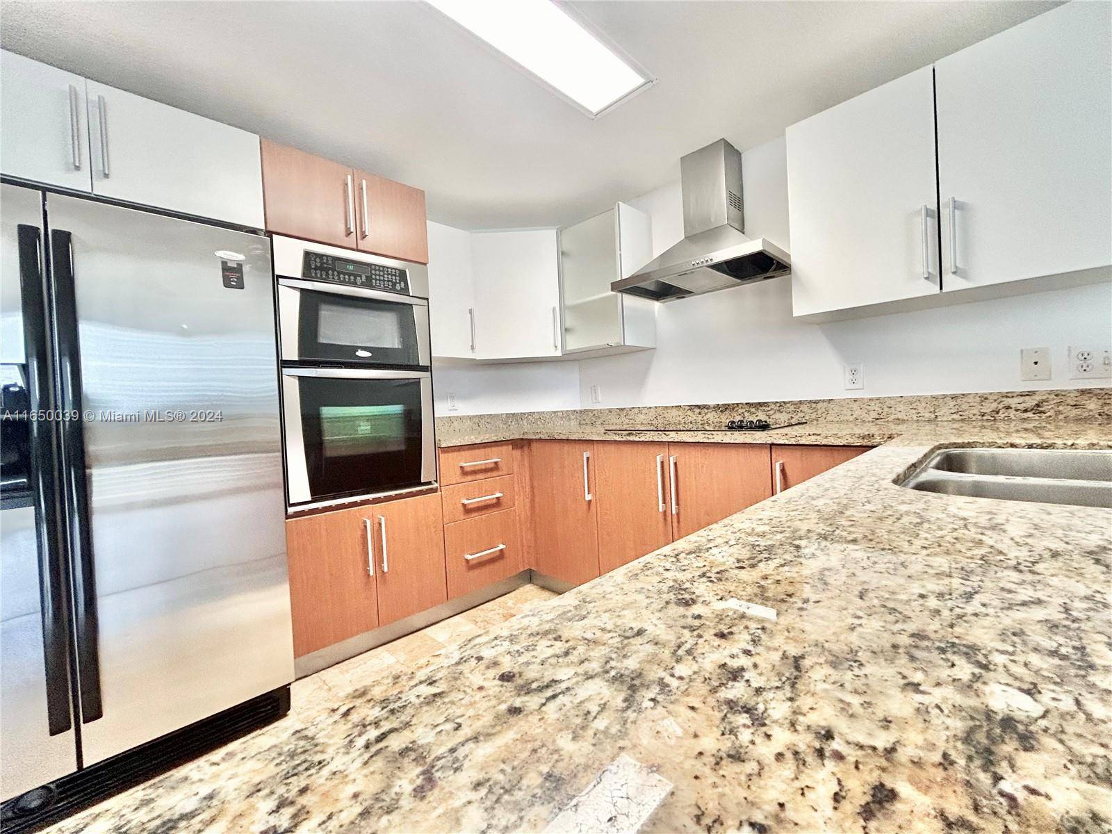 170 SE 14th StMiami - Condo 5+ Stories,Condo condo unit 2906 - picture