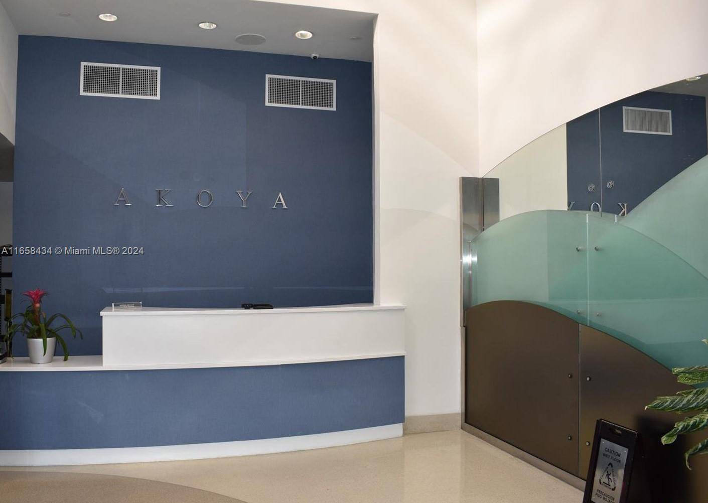 6365 Collins AveMiami Beach - Condo/Co-Op/Seasonal,Condo condo unit 4209 - picture