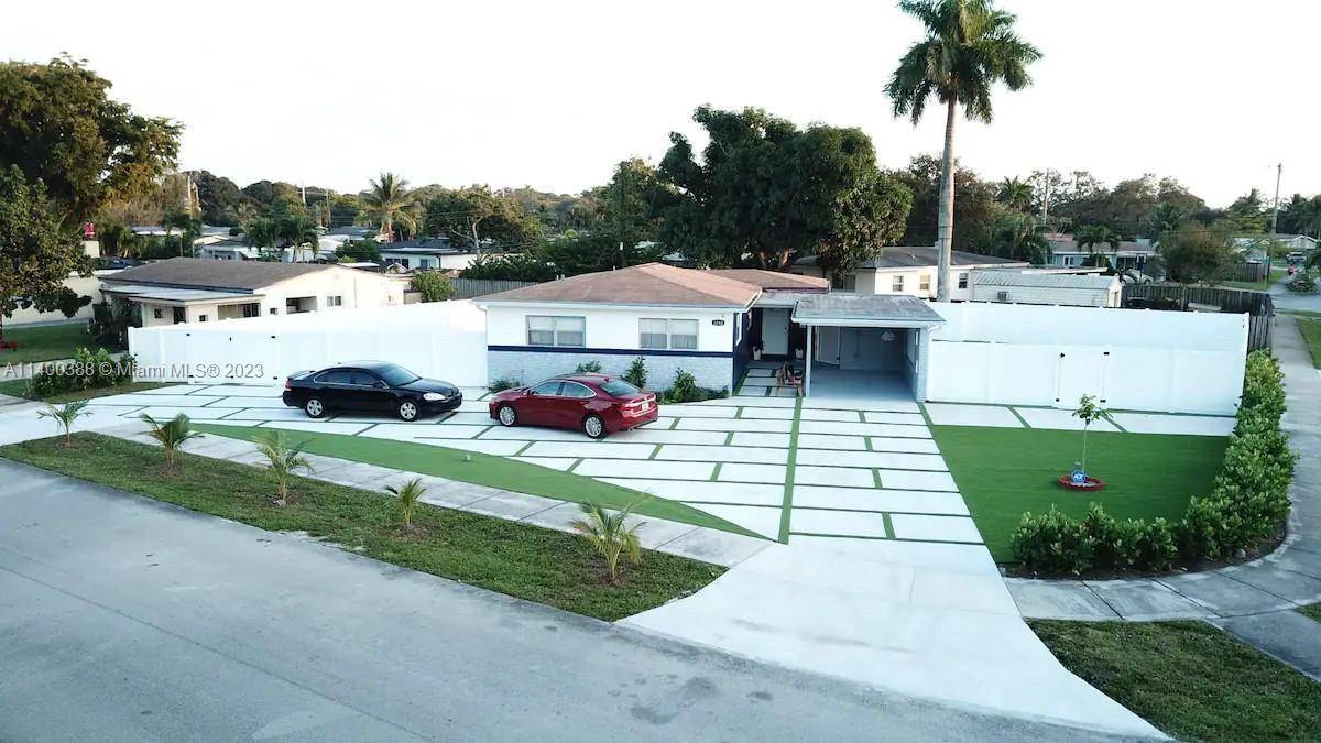 3240 SW 17thFort Lauderdale - picture