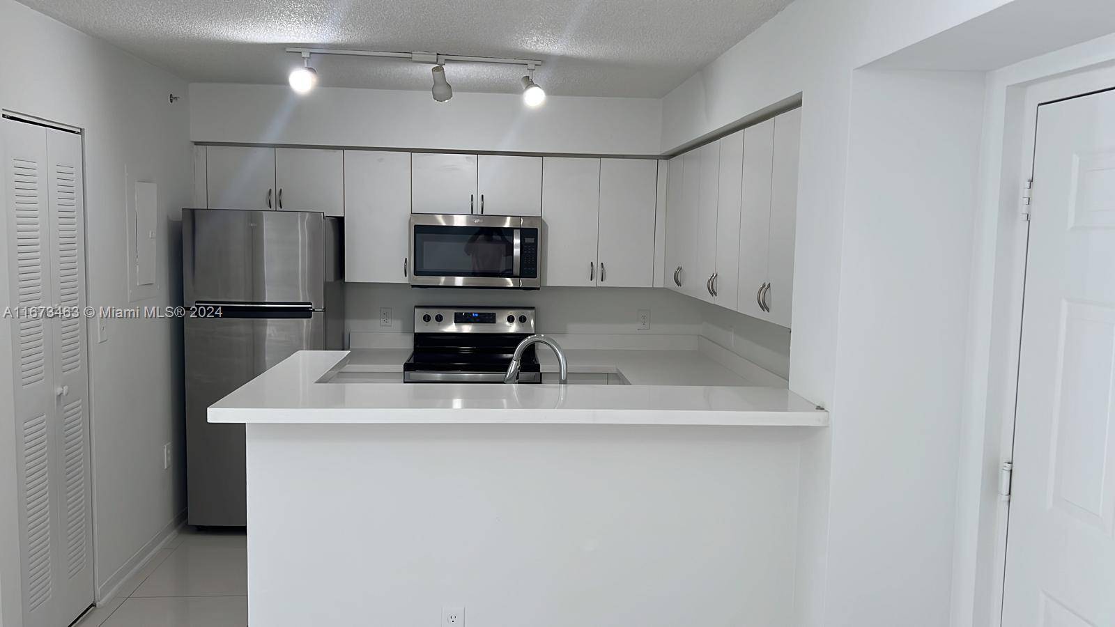 4350 NW 107th AveDoral - ENCLAVE AT DORAL CONDO NO condo unit 201-2 - picture