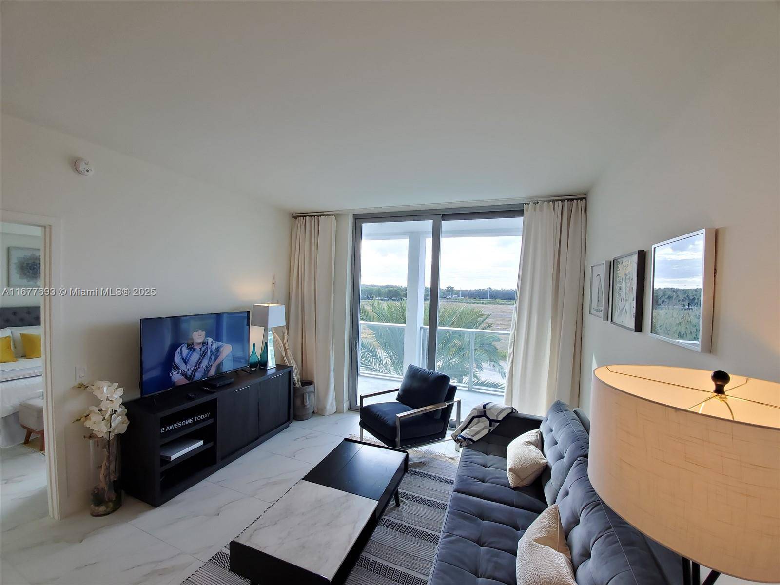 2000 Metropica WaySunrise - Condo 5+ Stories,Condo condo unit 305 - picture