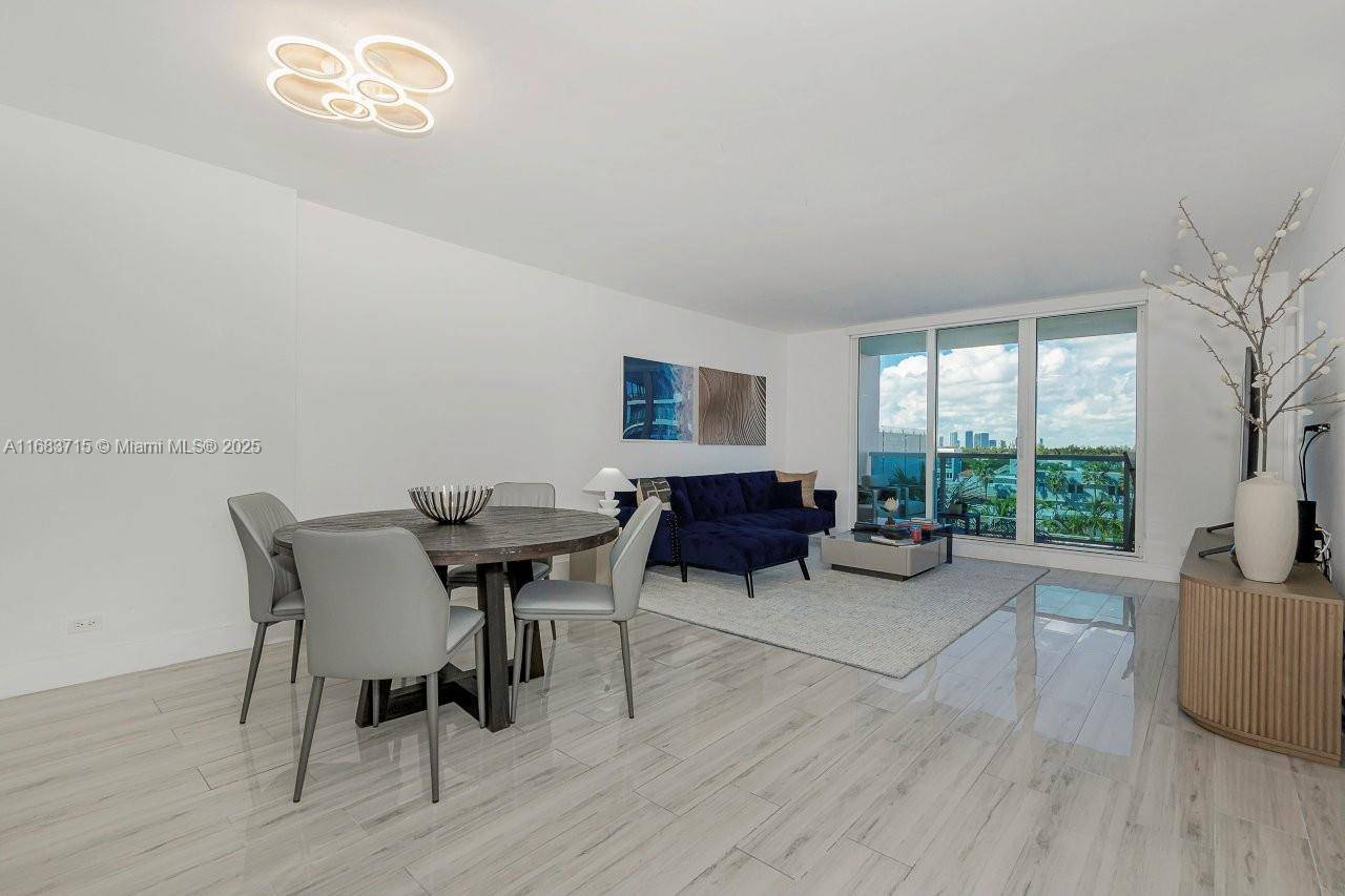2301 Collins AveMiami Beach - Condo/Co-Op/Seasonal,Condo condo unit 534 - picture