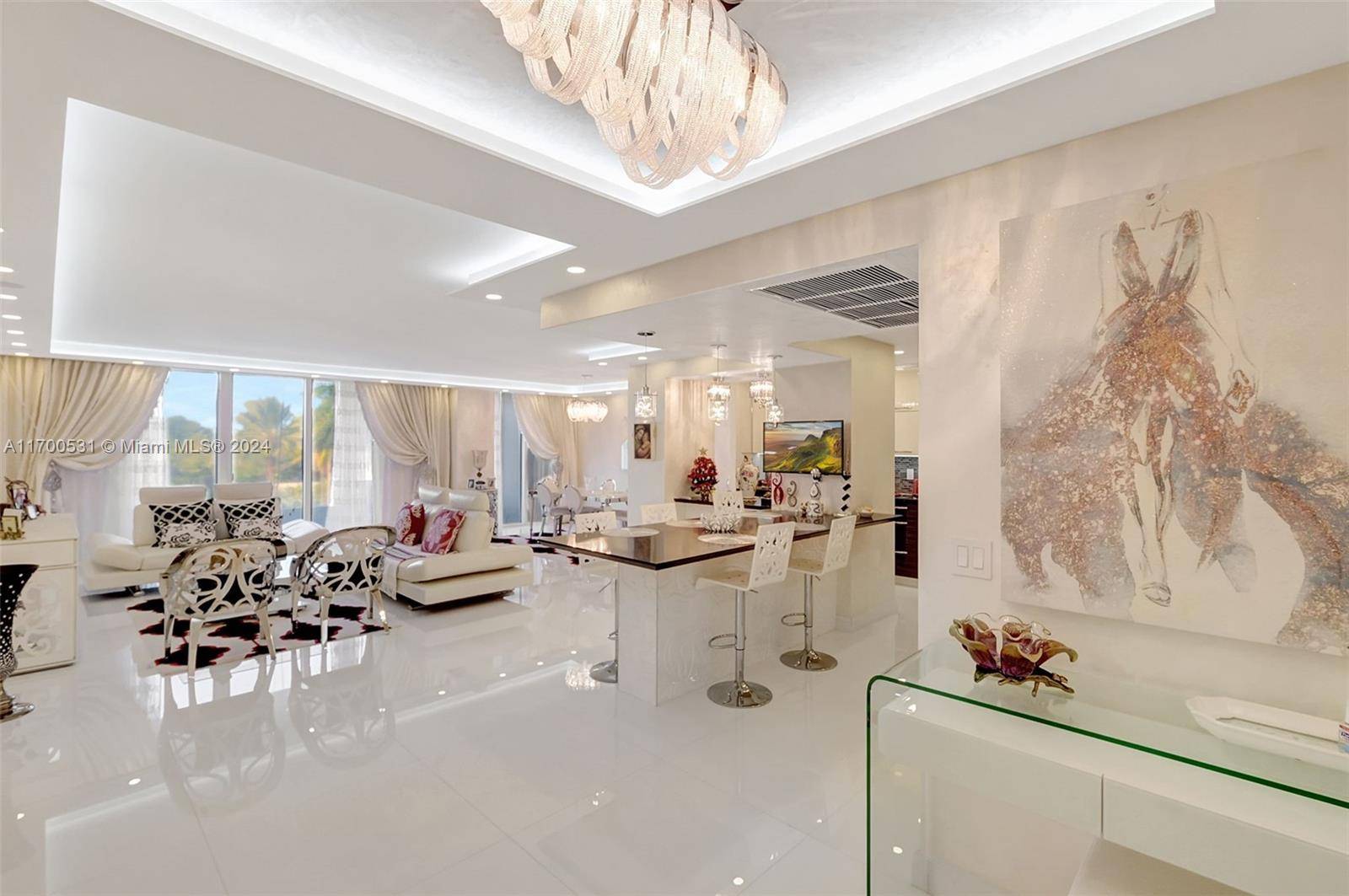 9801 W Collins AveBal Harbour - Condo 5+ Stories,Condo condo unit 5O/complete renovated - picture