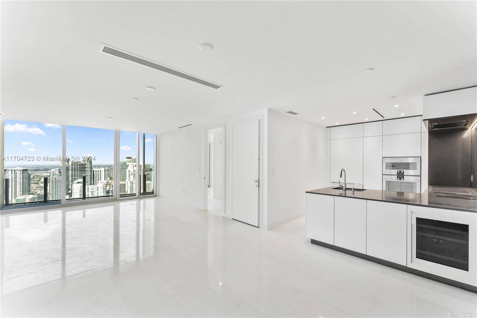 300 Biscayne Blvd WayMiami - Condo 5+ Stories,Condo condo unit 5209 - picture