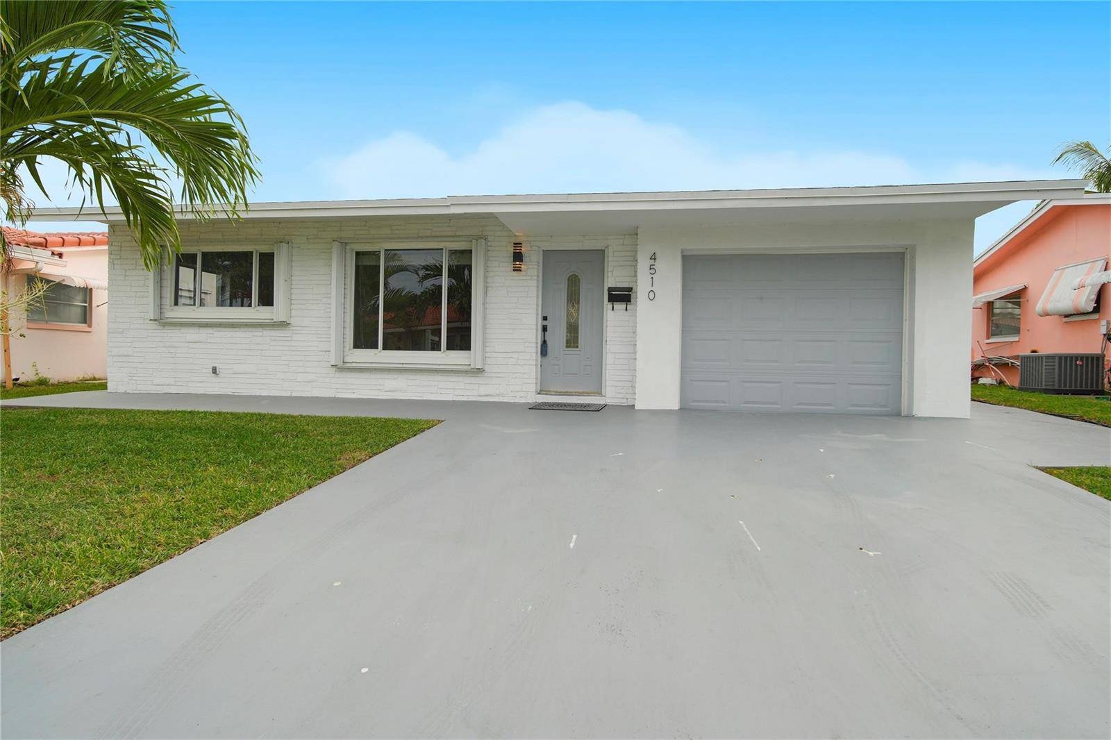 4510 NW 49thTamarac - picture