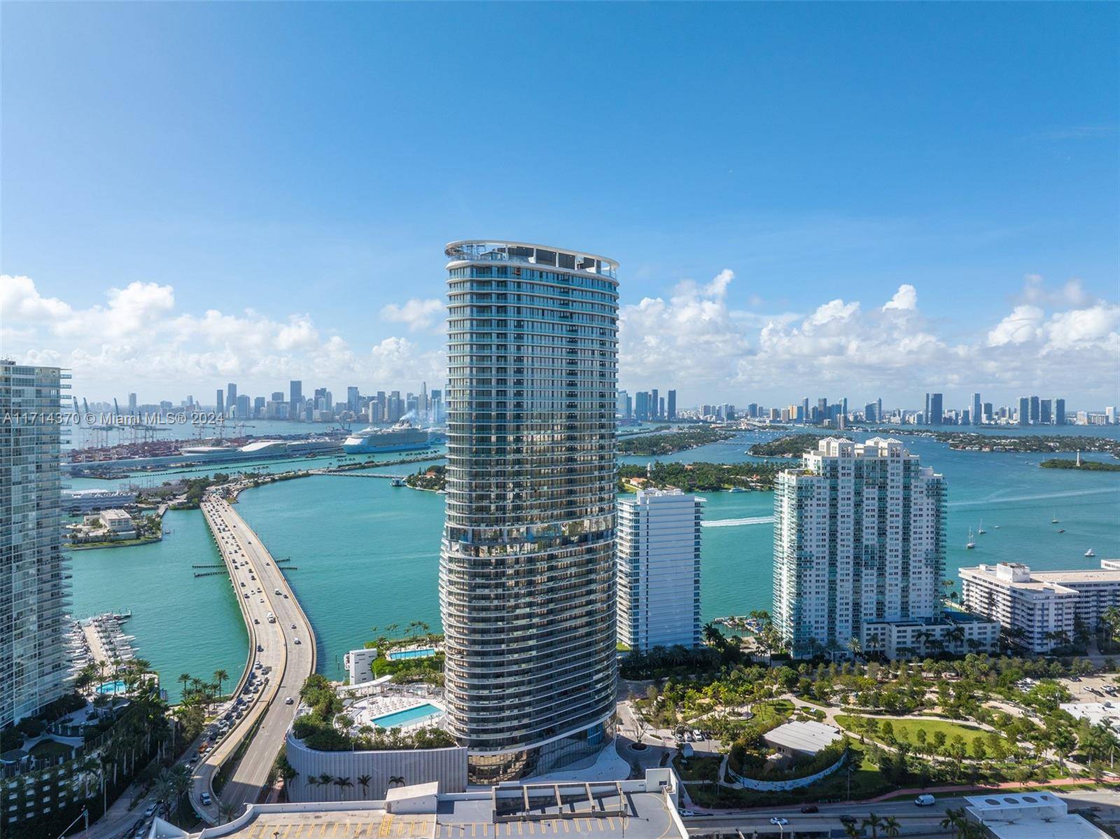500 Alton RdMiami Beach - AQUARIUM SITE AMD,FIVE PARK RESIDENCES condo unit 908 - picture