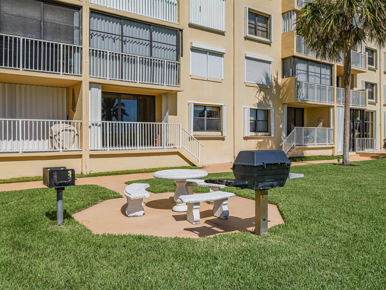3200 N Highway A1aHutchinson Island - Condo condo unit 104 - picture
