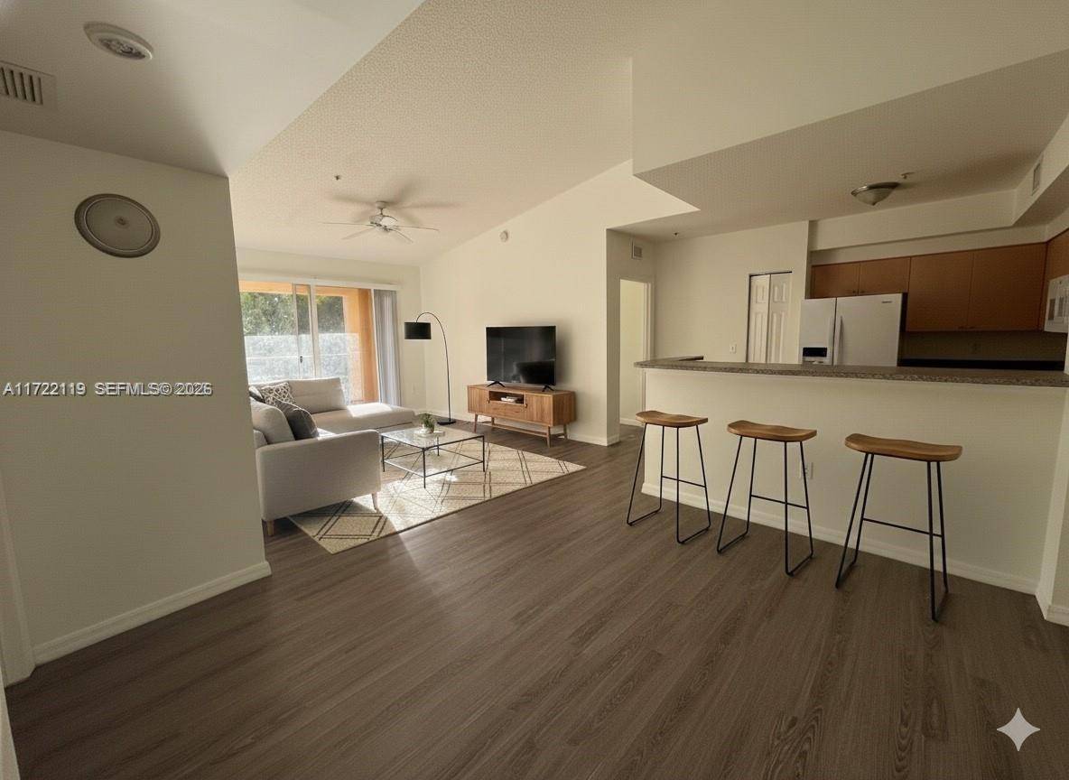 2360 E Preserve WayMiramar - Condo 1-4 Stories,Condo condo unit 305 - picture