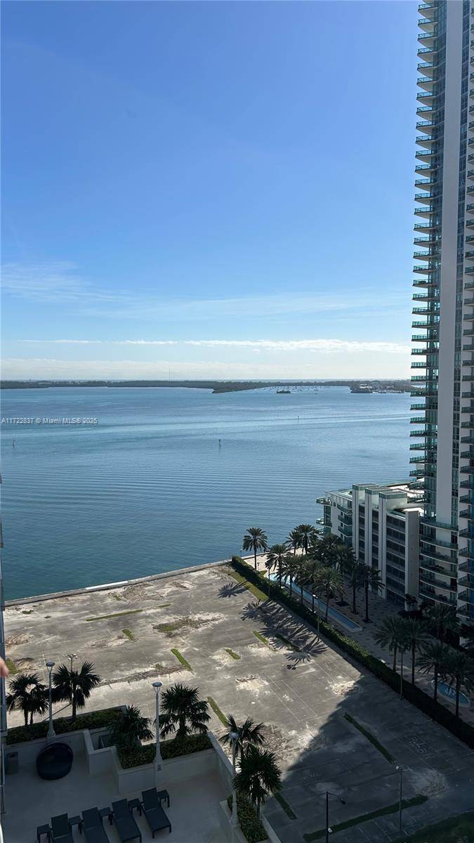 1200 Brickell Bay DrMiami - Condo 5+ Stories,Condo condo unit 2007 - picture