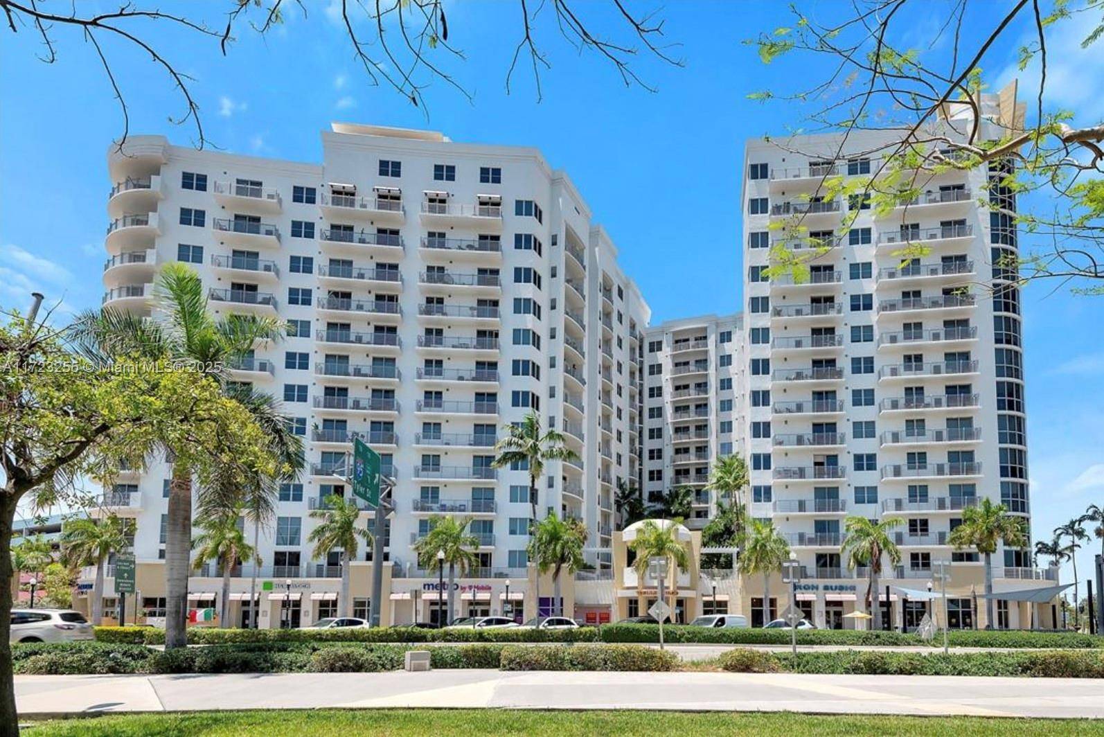 1830 Radius DrHollywood - Condo 5+ Stories,Condo condo unit 810 - picture