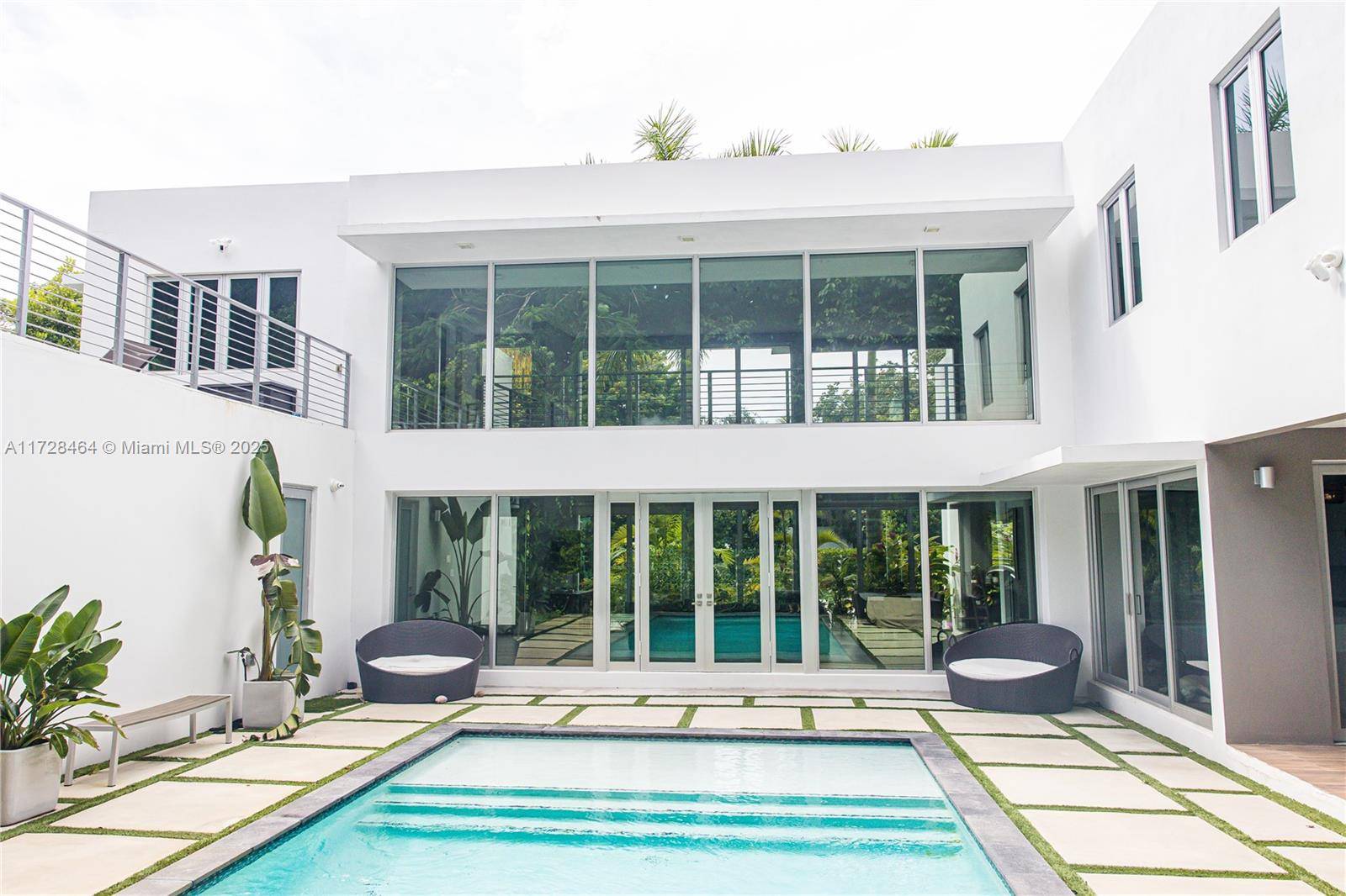 6790 SW 72 STREETSouth Miami - picture