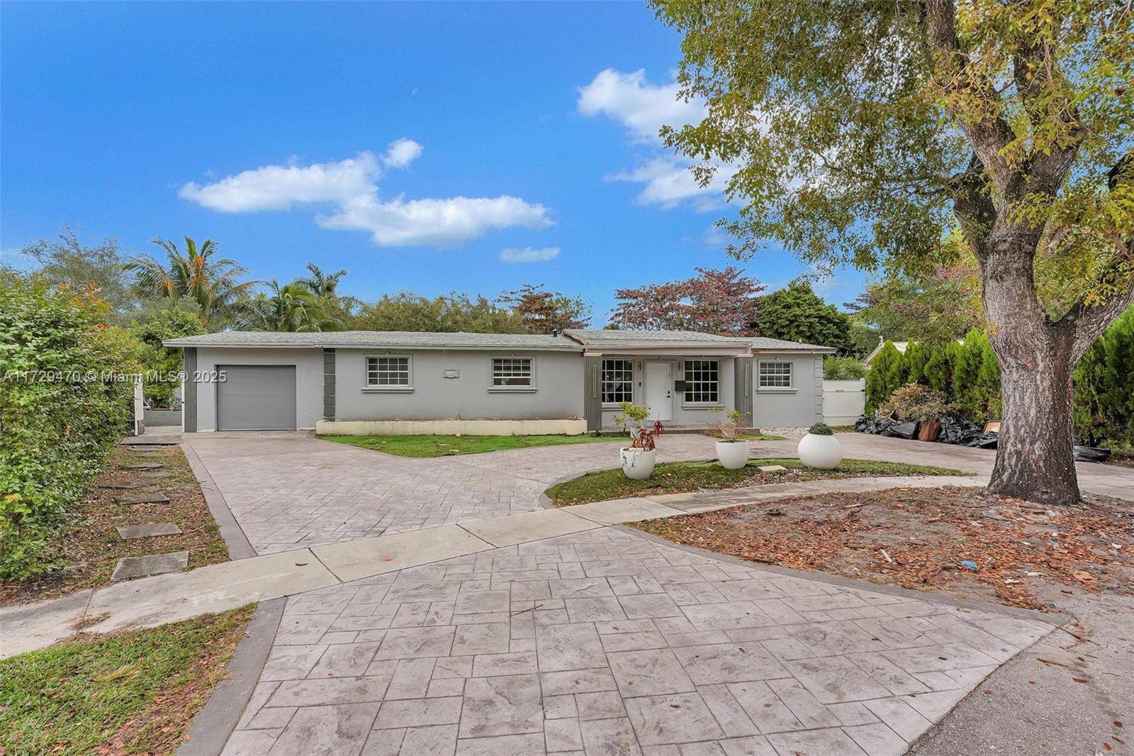 18600 NE 7th CtNorth Miami Beach - picture
