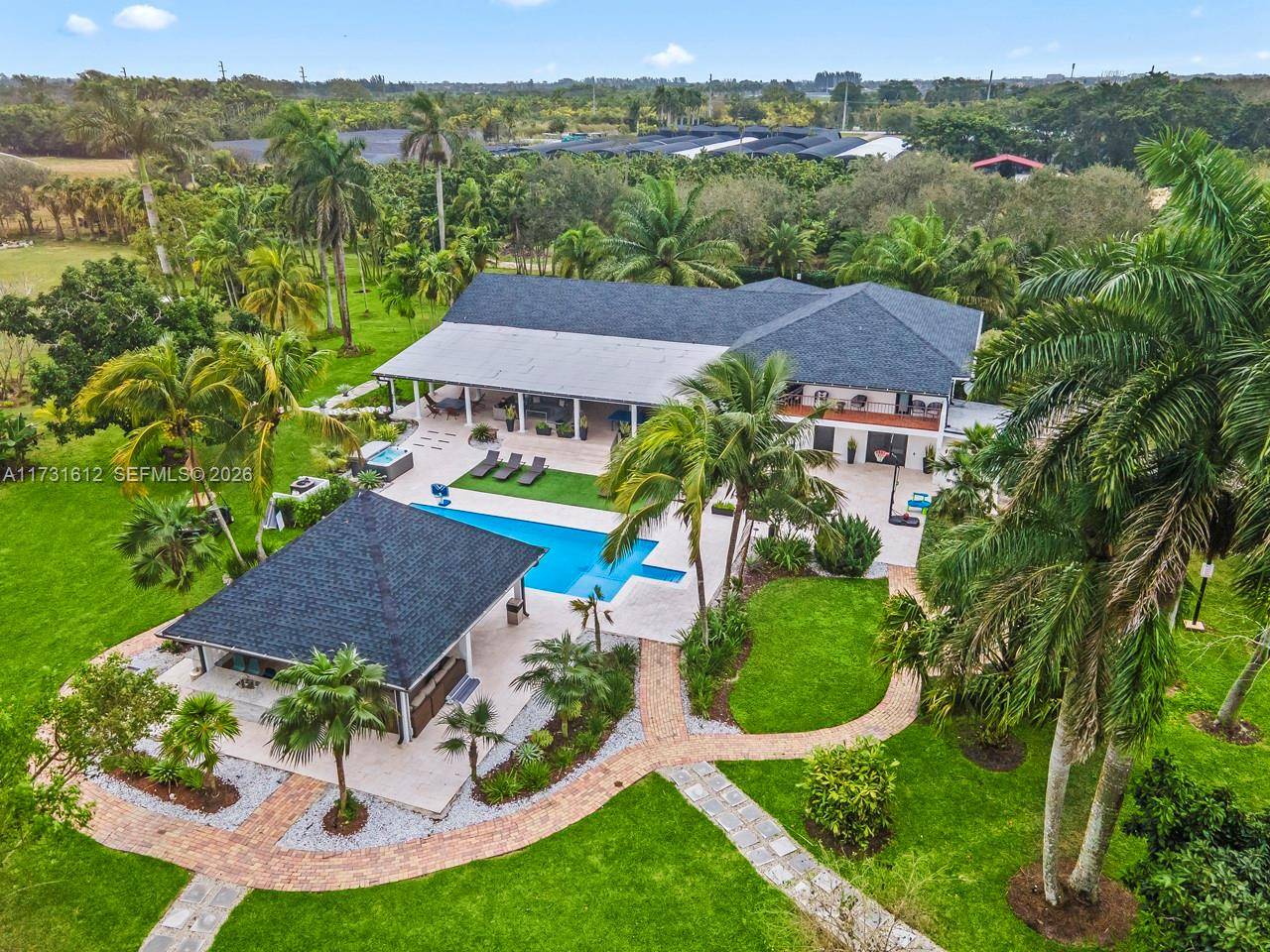 14875 SW 212th StMiami - picture
