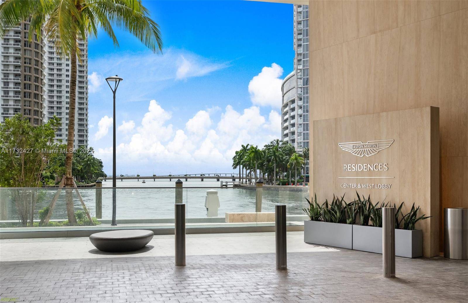 300 Biscayne Blvd WayMiami - Condo 5+ Stories,Condo condo unit 3909w - picture