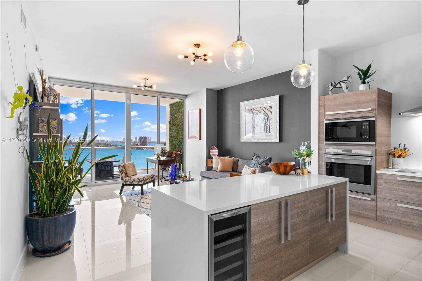 2020 N Bayshore DrMiami - Condo 5+ Stories,Condo condo unit 1708 - picture