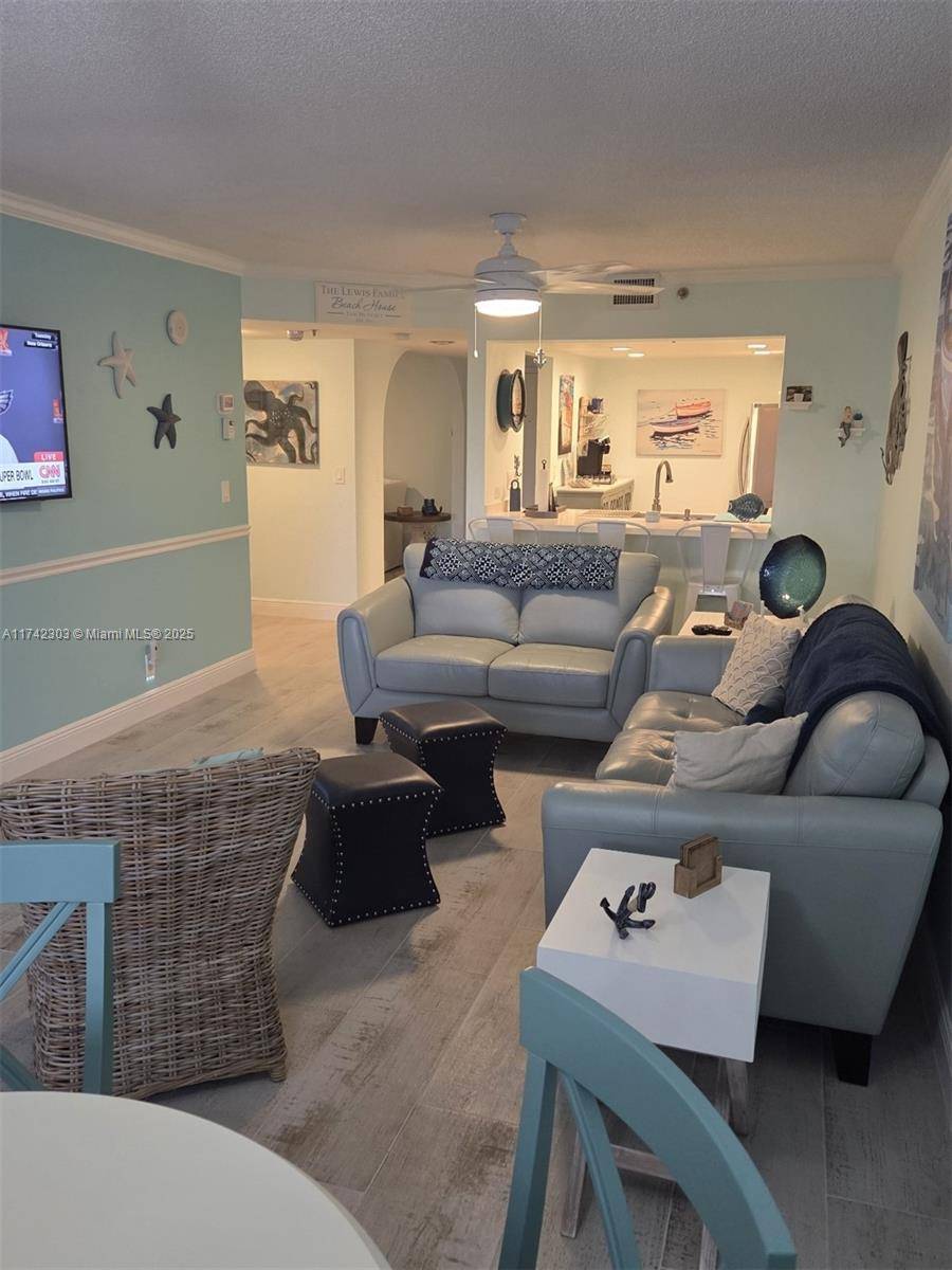 5163 N Highway A1AHutchinson Island - OCEAN HARBOUR CONDOMINIUM condo unit 118 - picture