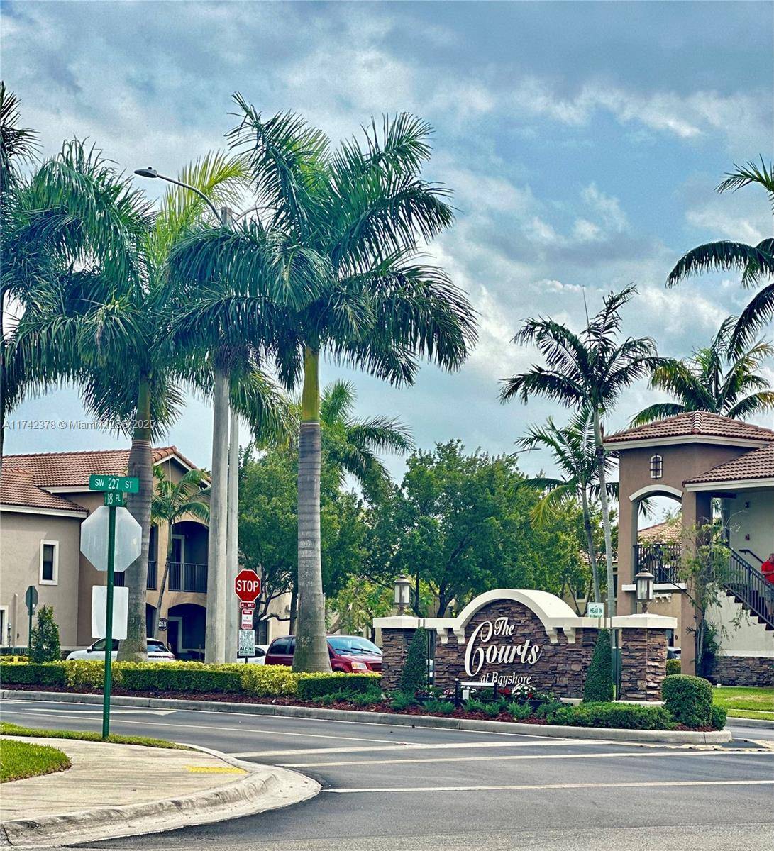 22441 SW 88th PlCutler Bay - Condo 1-4 Stories,Condo condo unit 301-5 - picture