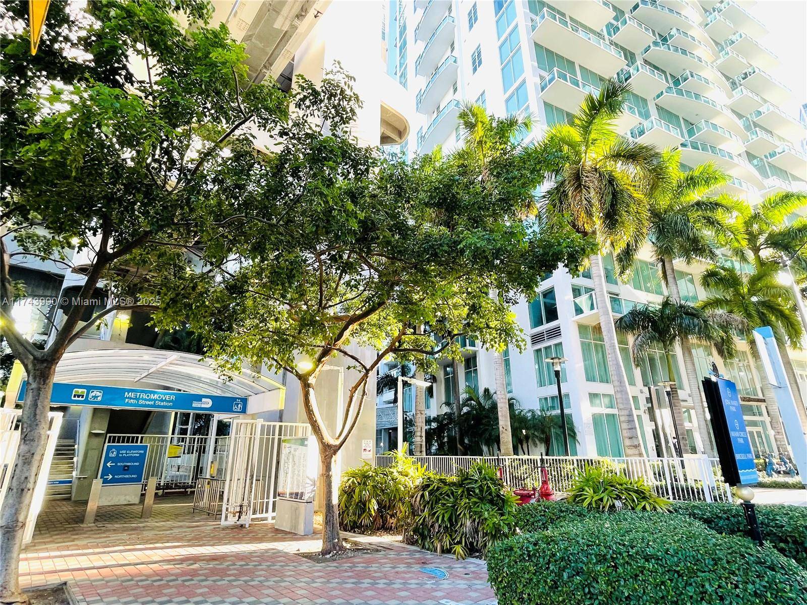 41 SE 5th StMiami - Condo 5+ Stories,Condo condo unit 808 - picture
