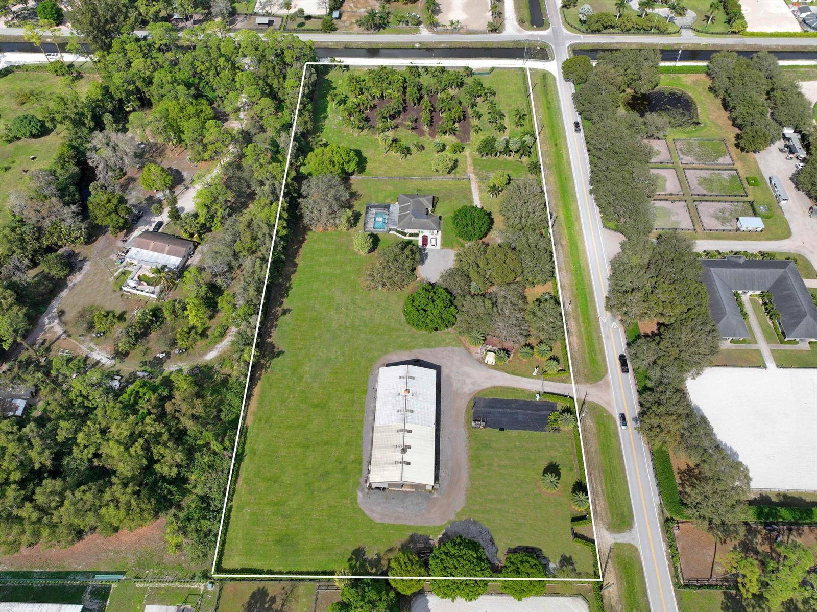 13528 N 6th - picture