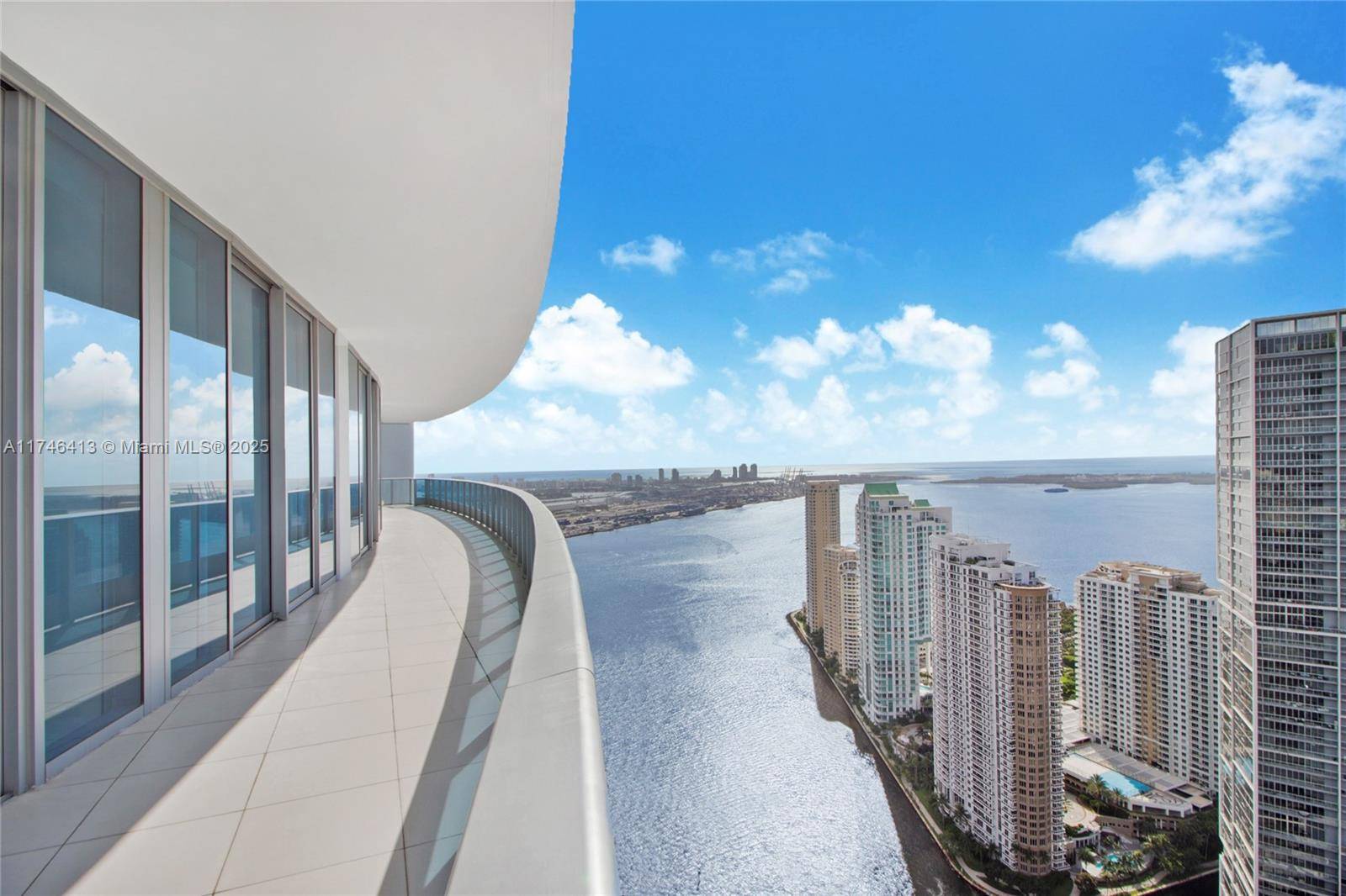 200 Biscayne Boulevard WayMiami - Condo 5+ Stories,Condo condo unit 5304 - picture