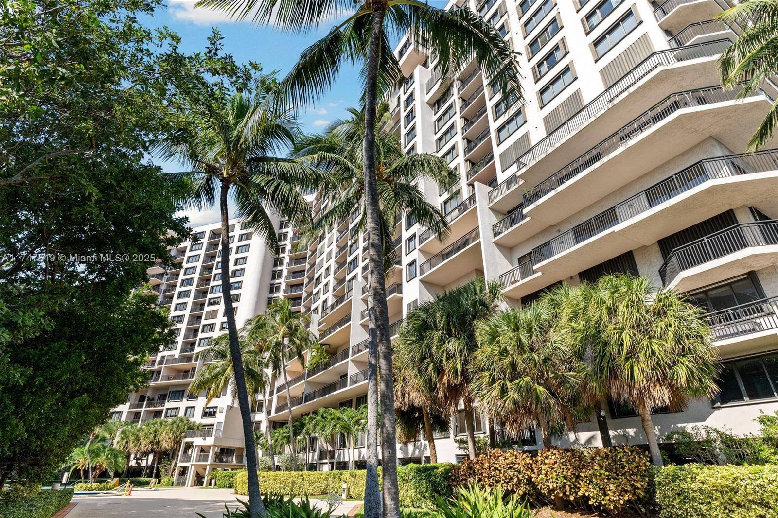 540 Brickell Key DrMiami - Condo 5+ Stories,Condo condo unit 1600 - picture