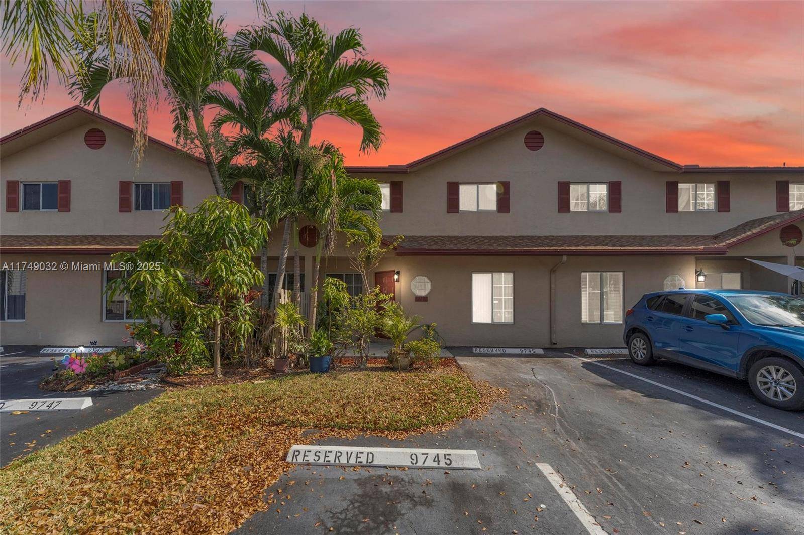 9745 NW 37th StSunrise - Townhouse Fee Simple,Townhouse condo unit 9745 - picture