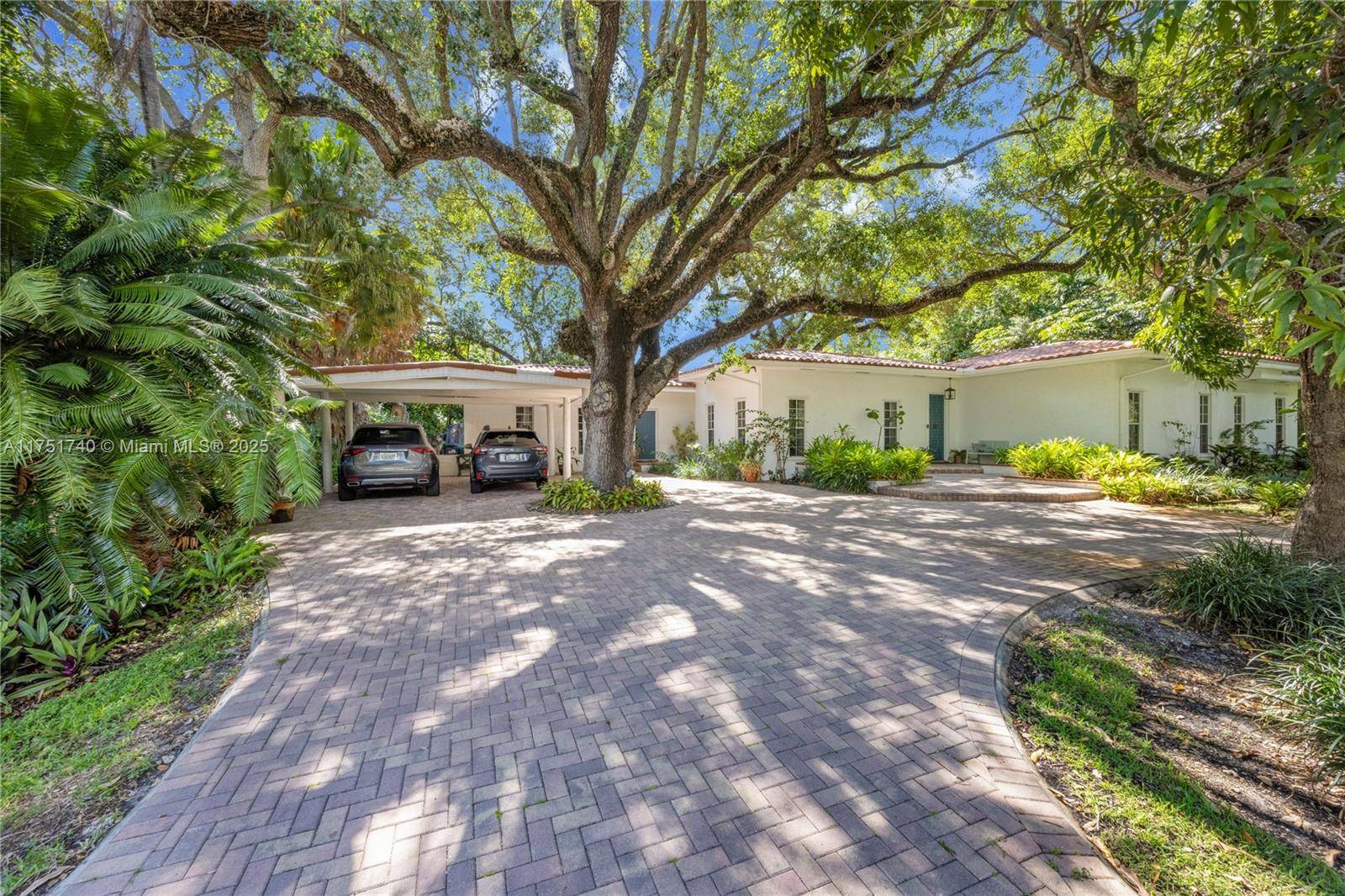 14345 SW 72nd CtPalmetto Bay - picture