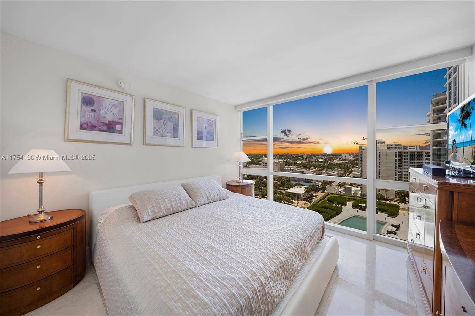 6801 Collins AveMiami Beach - Condo/Co-Op/Annual,Condo condo unit 1403/Door 0/1414 - picture