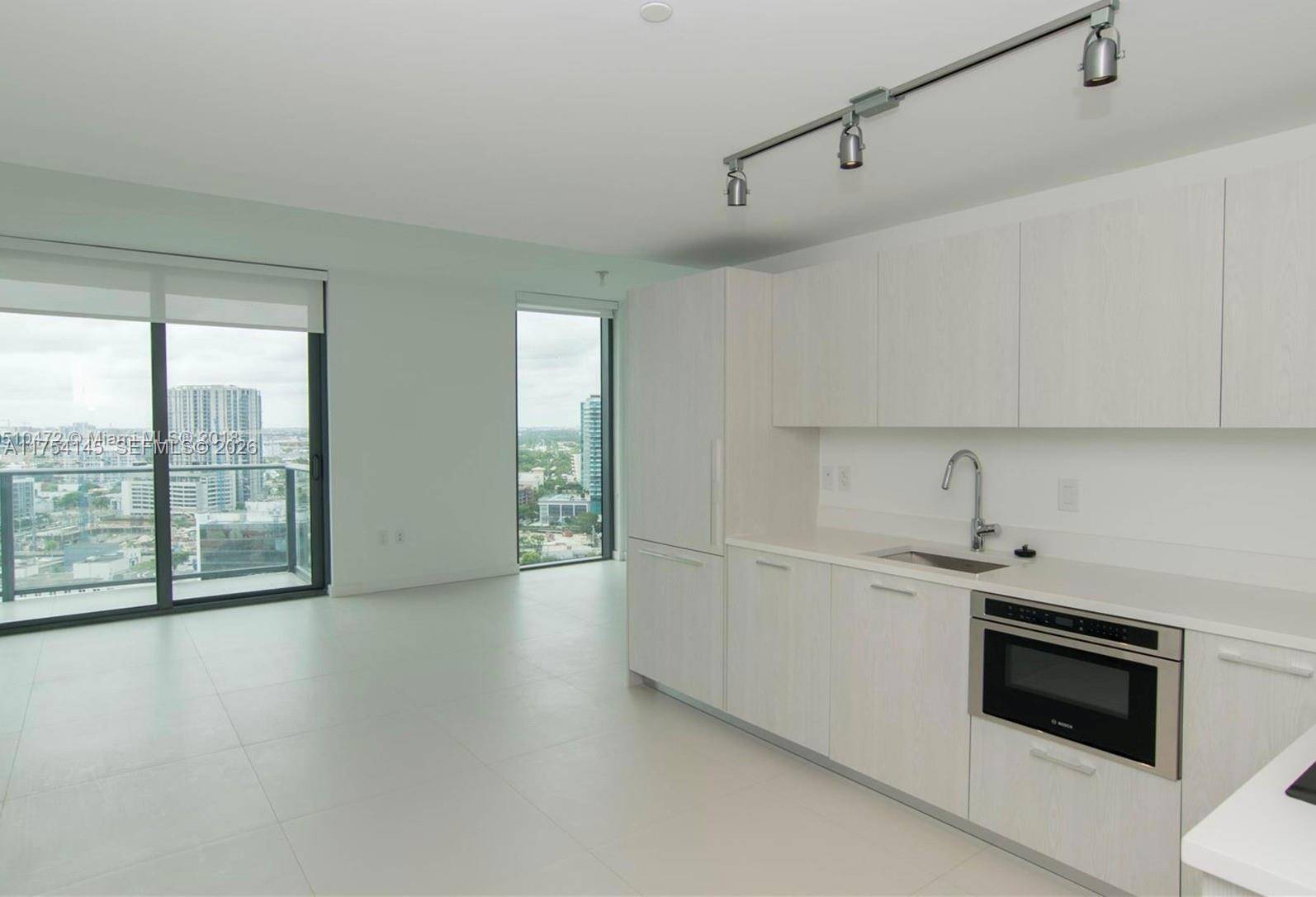 501 NE 31st StMiami - PARAISO BAYVIEWS CONDO,PARAISO BAYVIEWS CON condo unit 2009 - picture