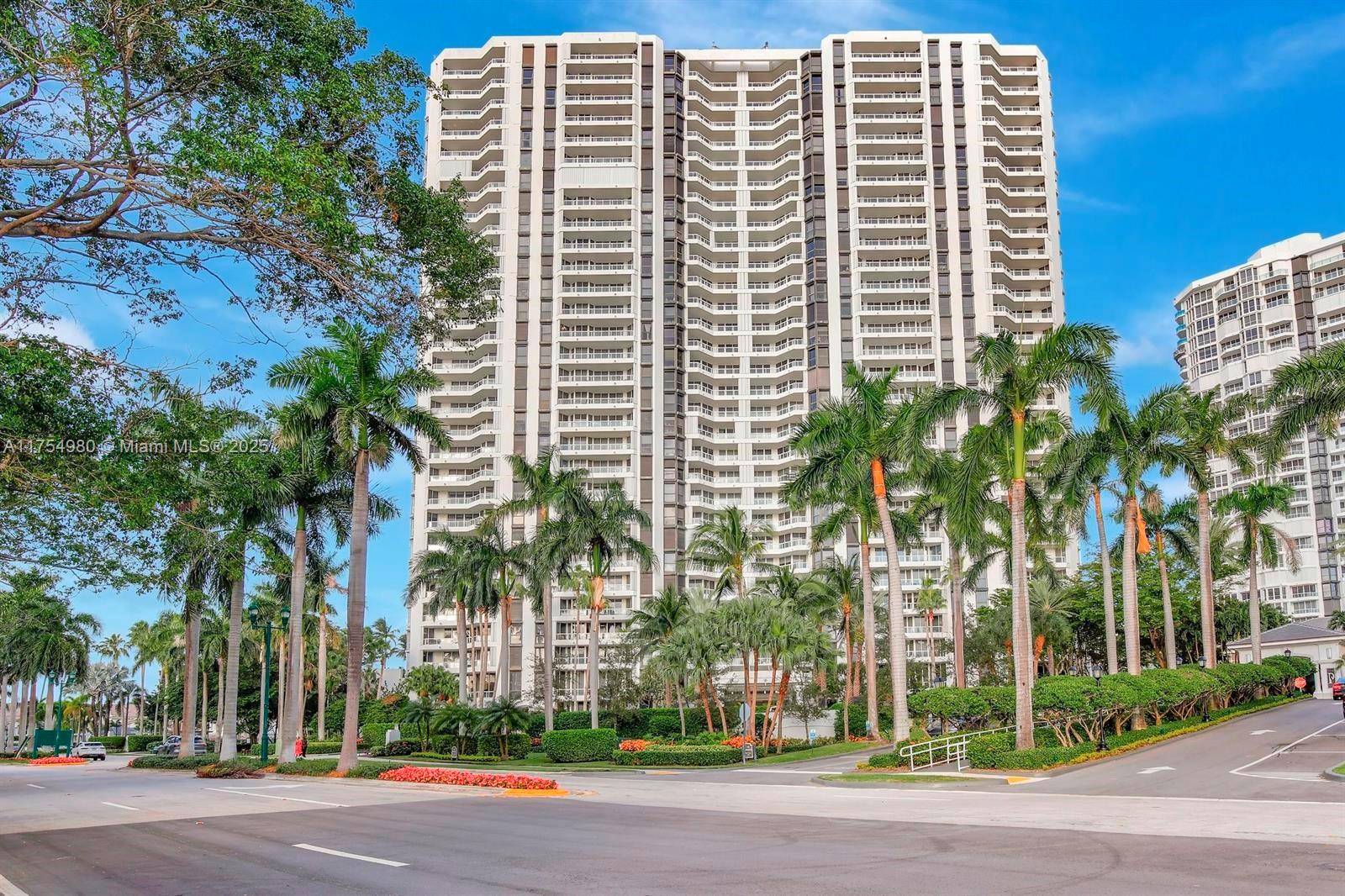21205 Yacht Club DrAventura - Condo 5+ Stories,Condo condo unit 1802 - picture