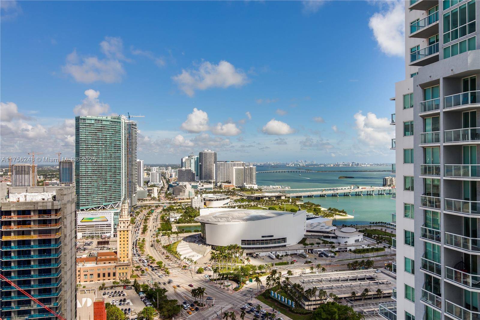 253 NE 2nd StMiami - Condo 5+ Stories,Condo condo unit 3702 - picture